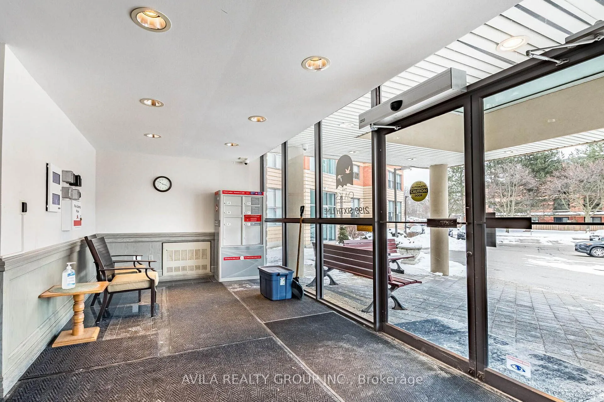 Photo 9 of Unit 409, 2199 Sixth Line, Oakville, River Oaks — HOMEH