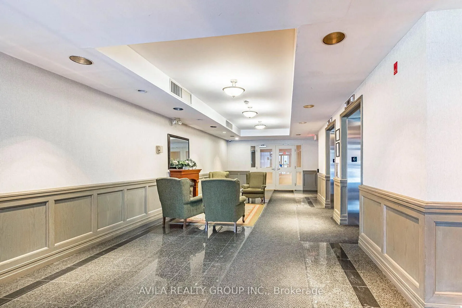 Photo 10 of Unit 409, 2199 Sixth Line, Oakville, River Oaks — HOMEH