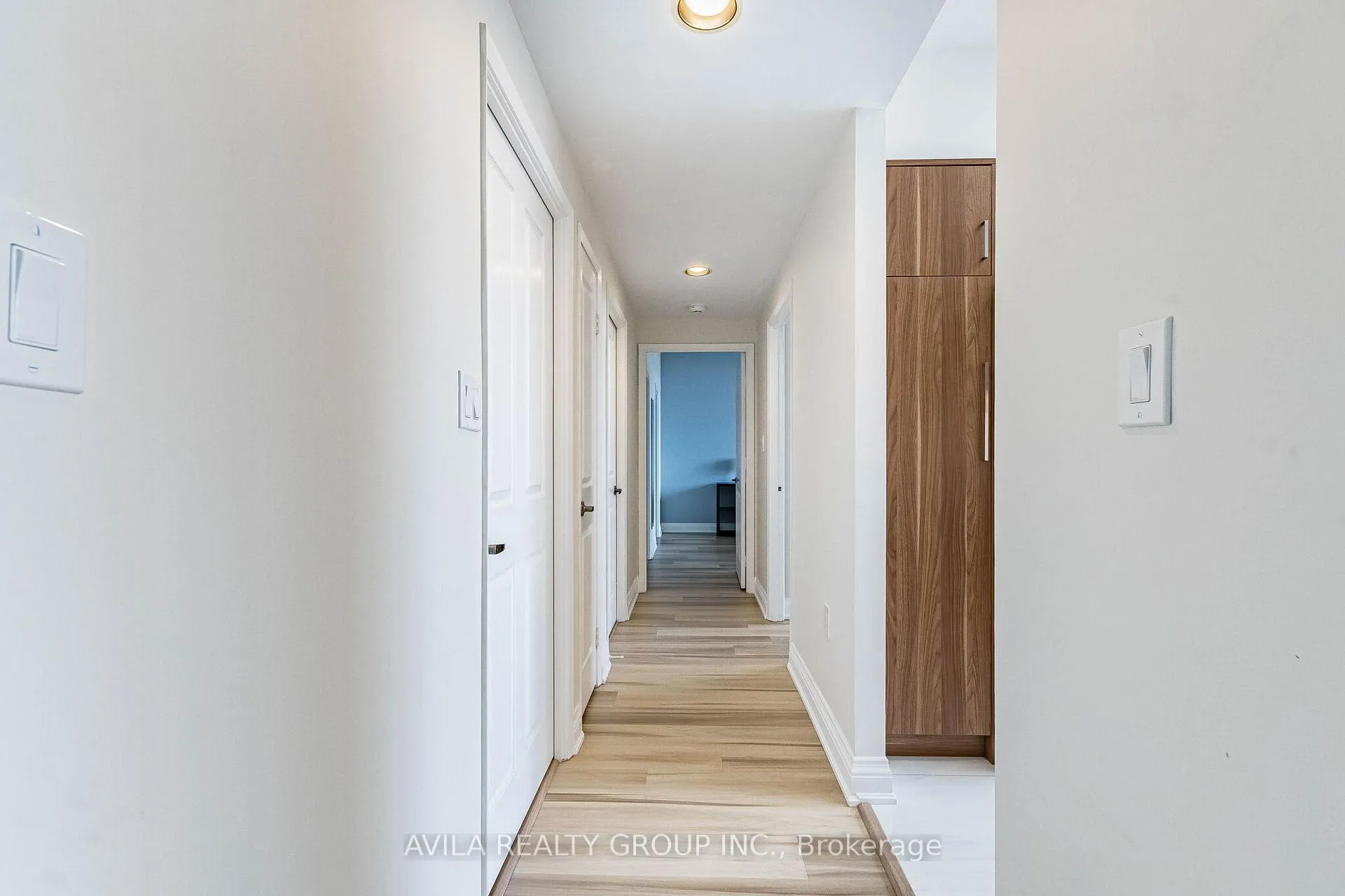 Photo 36 of Unit 409, 2199 Sixth Line, Oakville, River Oaks — HOMEH