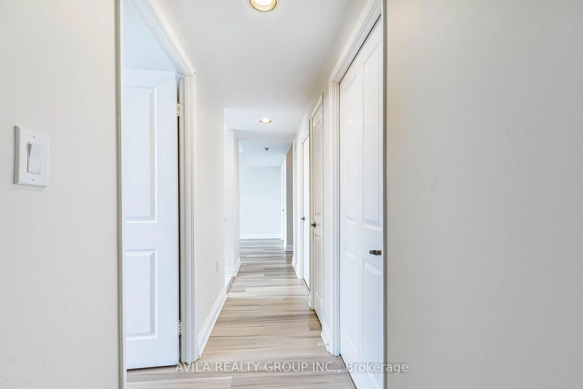 Photo 37 of Unit 409, 2199 Sixth Line, Oakville, River Oaks — HOMEH