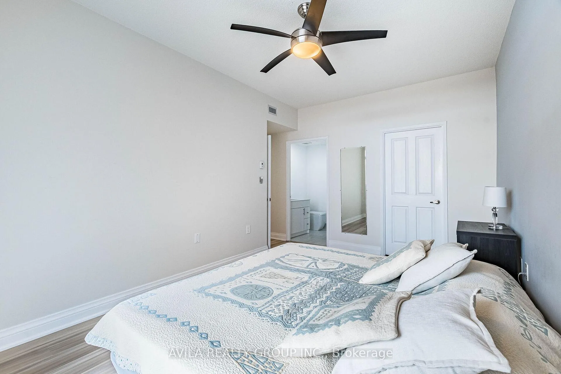 Photo 41 of Unit 409, 2199 Sixth Line, Oakville, River Oaks — HOMEH