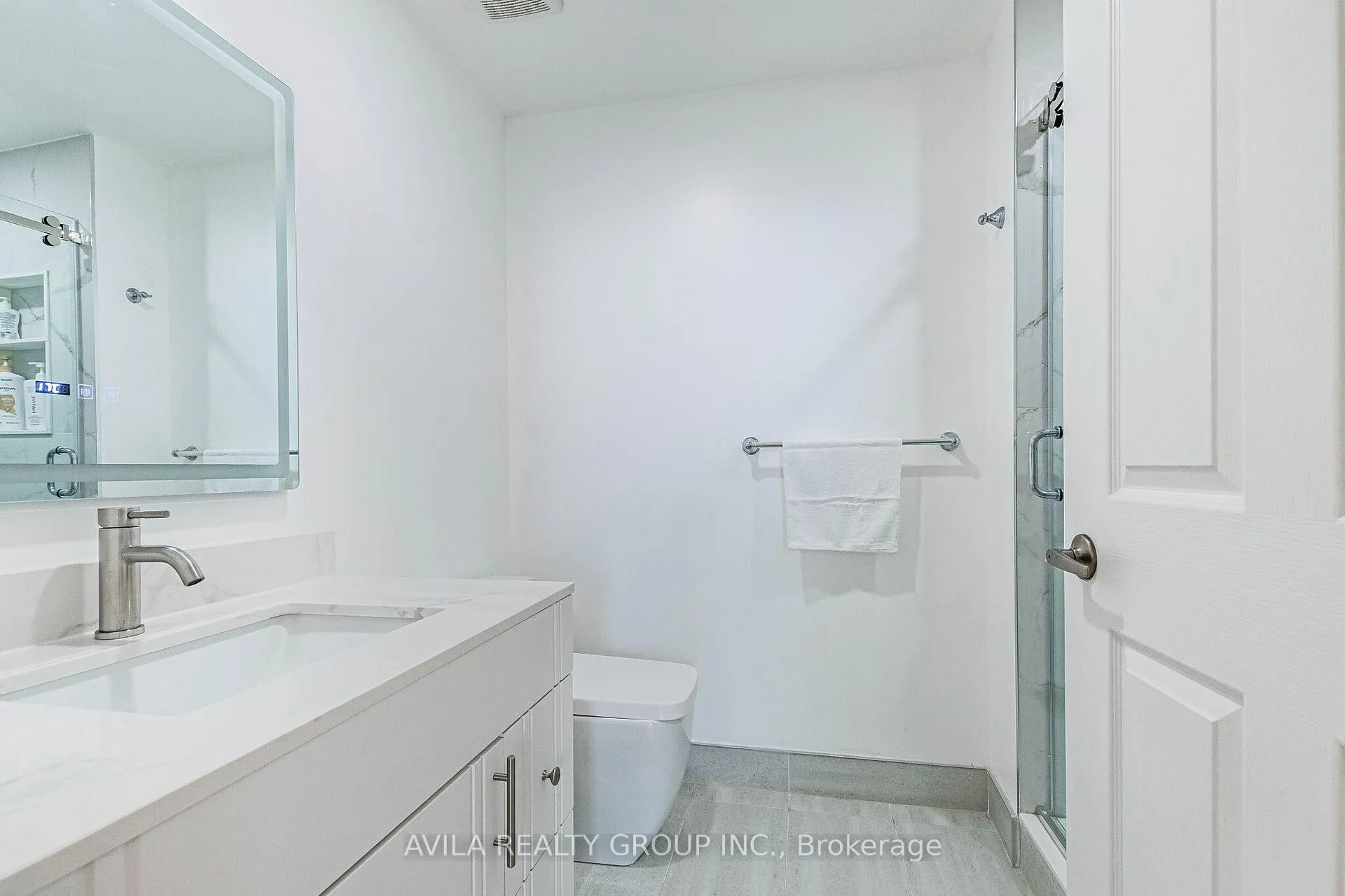 Photo 43 of Unit 409, 2199 Sixth Line, Oakville, River Oaks — HOMEH