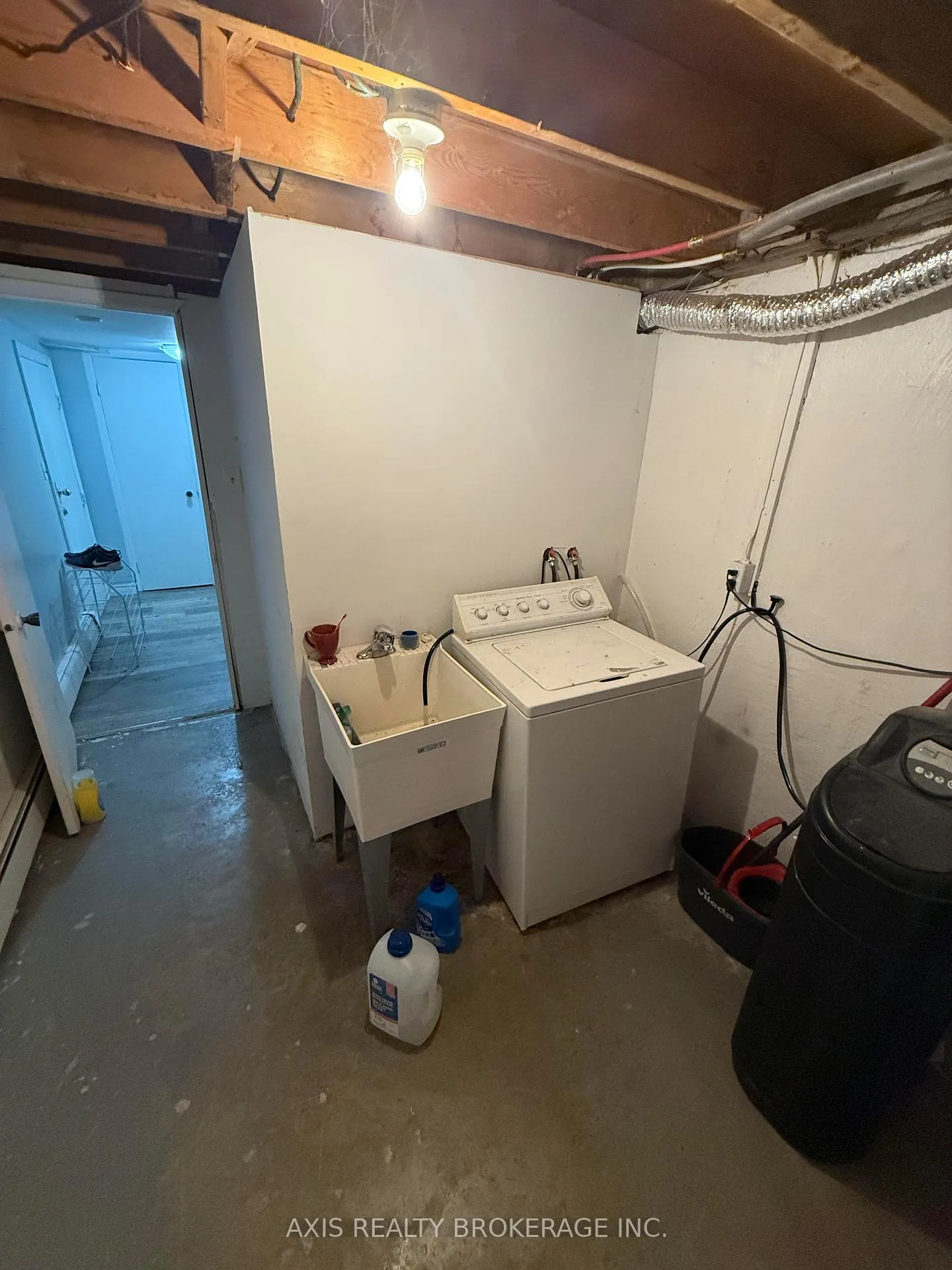 Photo 6 of Unit 5, 649 Albert Street, Waterloo, Lakeshore Village — HOMEH