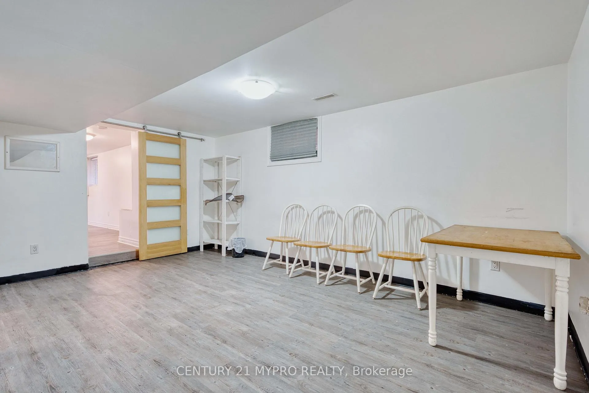 Photo 6 of Unit Lower, 724 Adelaide Street N, London, East G — HOMEH