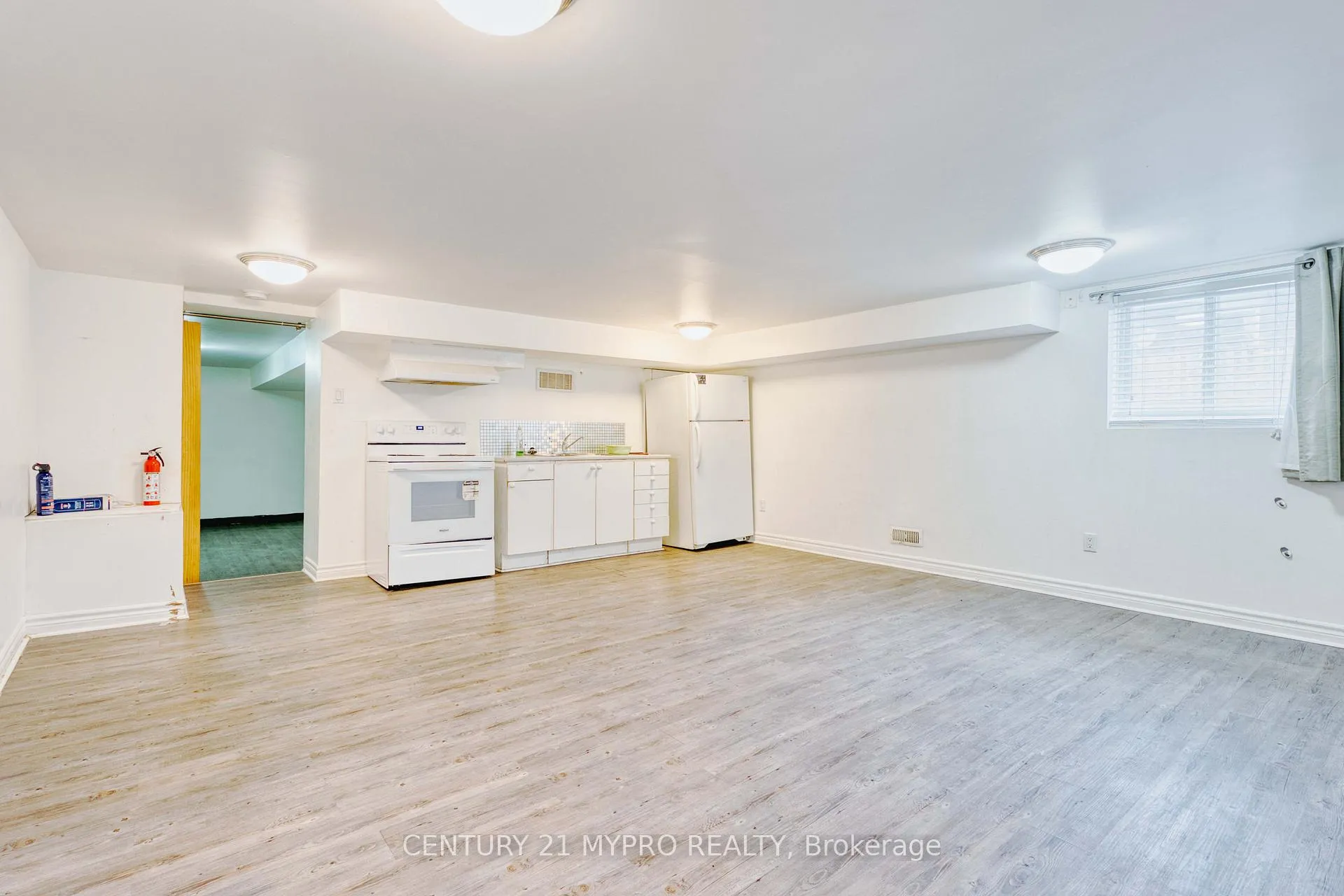 Photo 9 of Unit Lower, 724 Adelaide Street N, London, East G — HOMEH