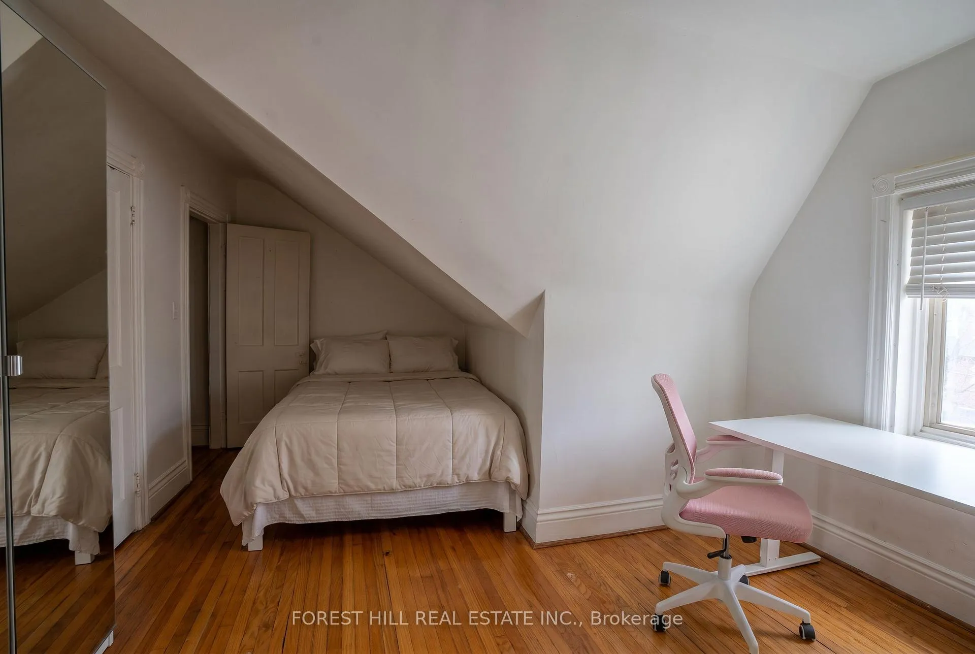 Photo 12 of 20 Webster Avenue, Toronto, The Annex — HOMEH
