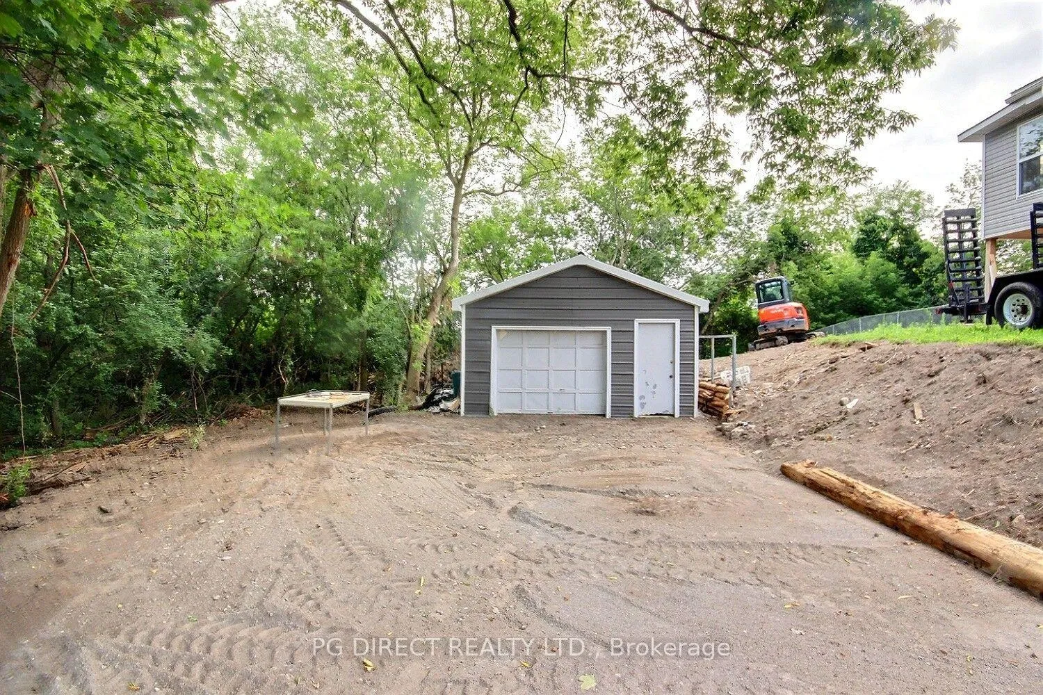 Photo 21 of 337 Herchimer Avenue, Belleville, Belleville Ward — HOMEH
