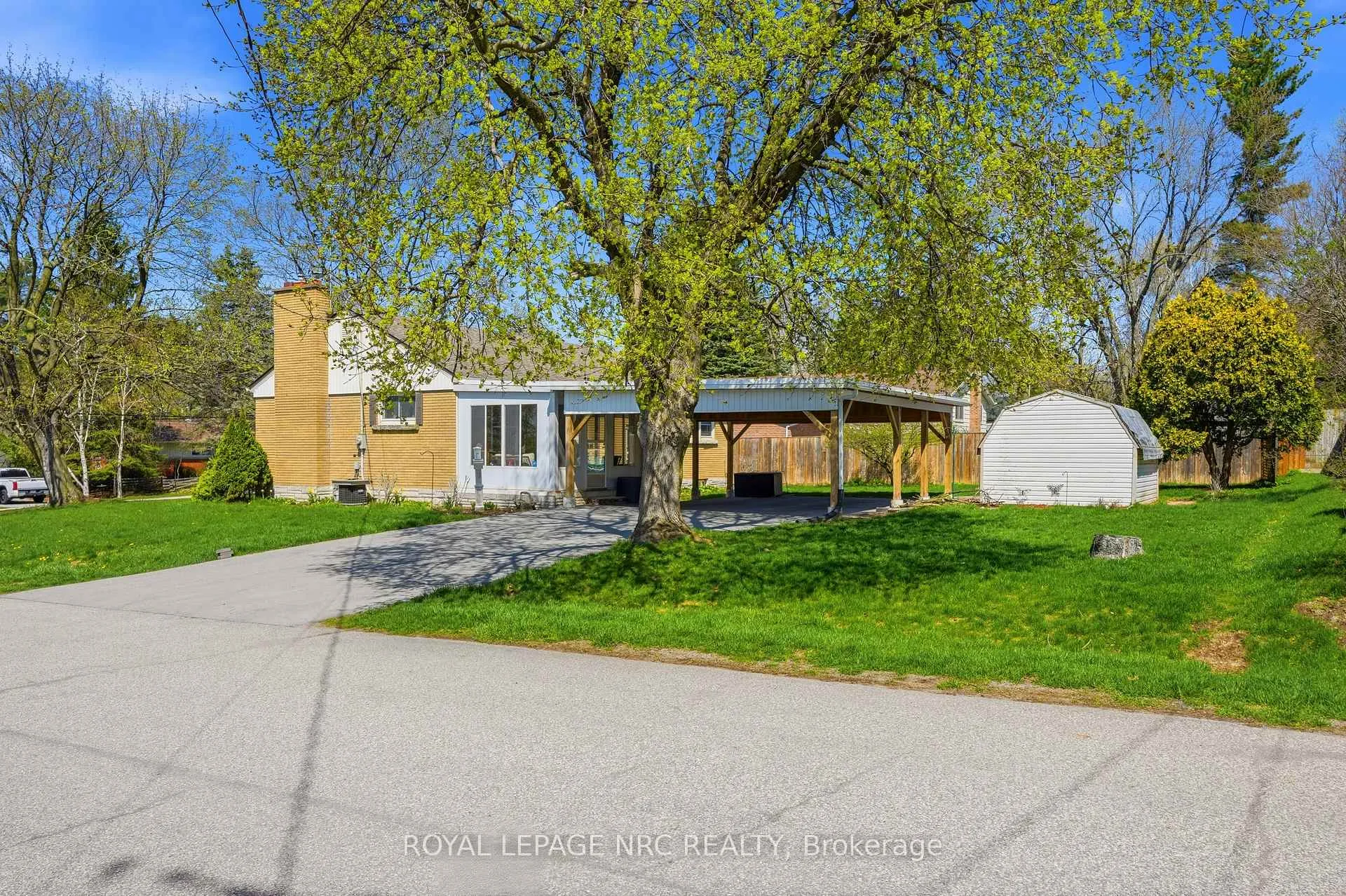 Photo 4 of 1317 Haist Street, Pelham, Fonthill — HOMEH