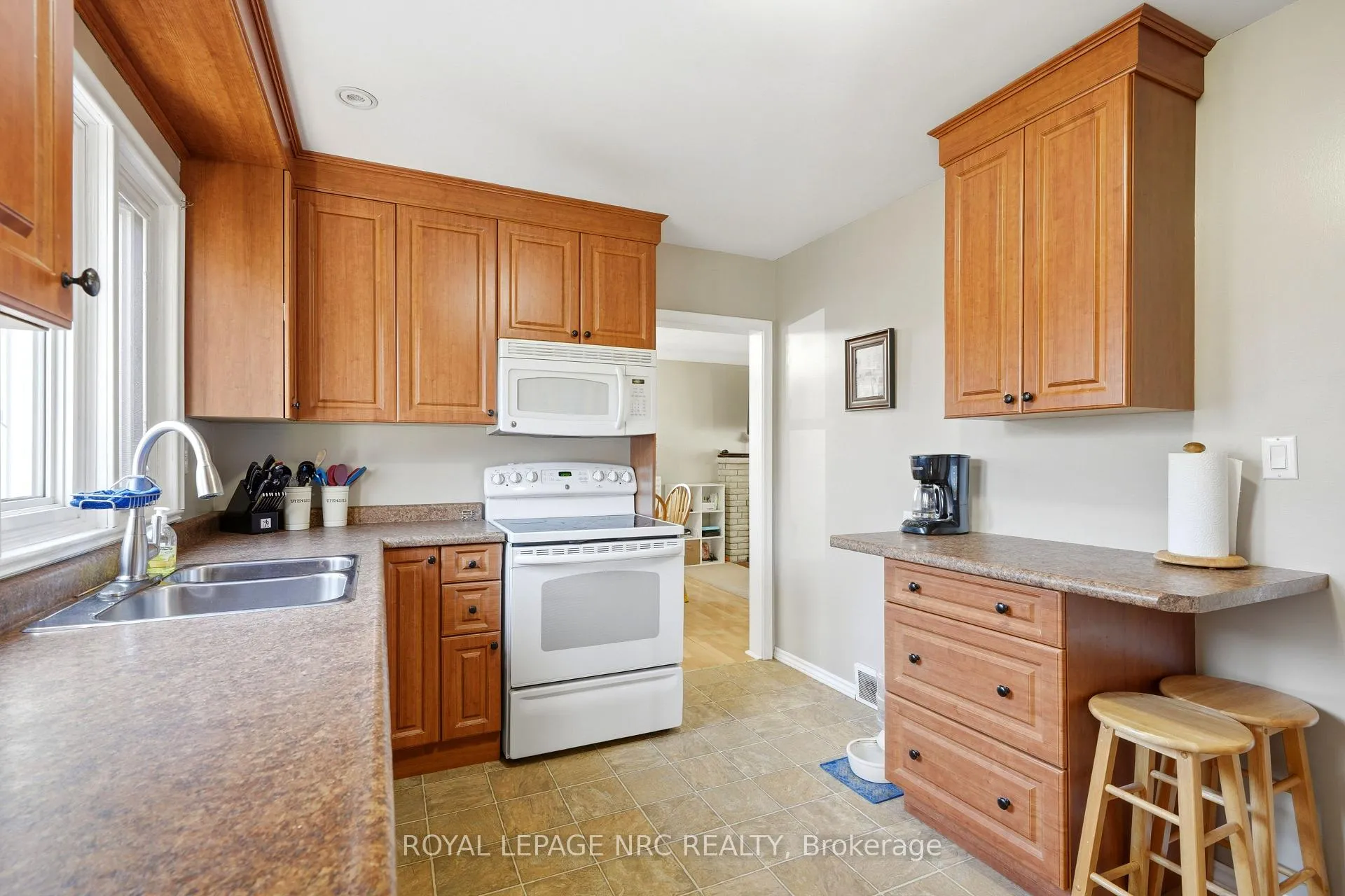 Photo 13 of 1317 Haist Street, Pelham, Fonthill — HOMEH