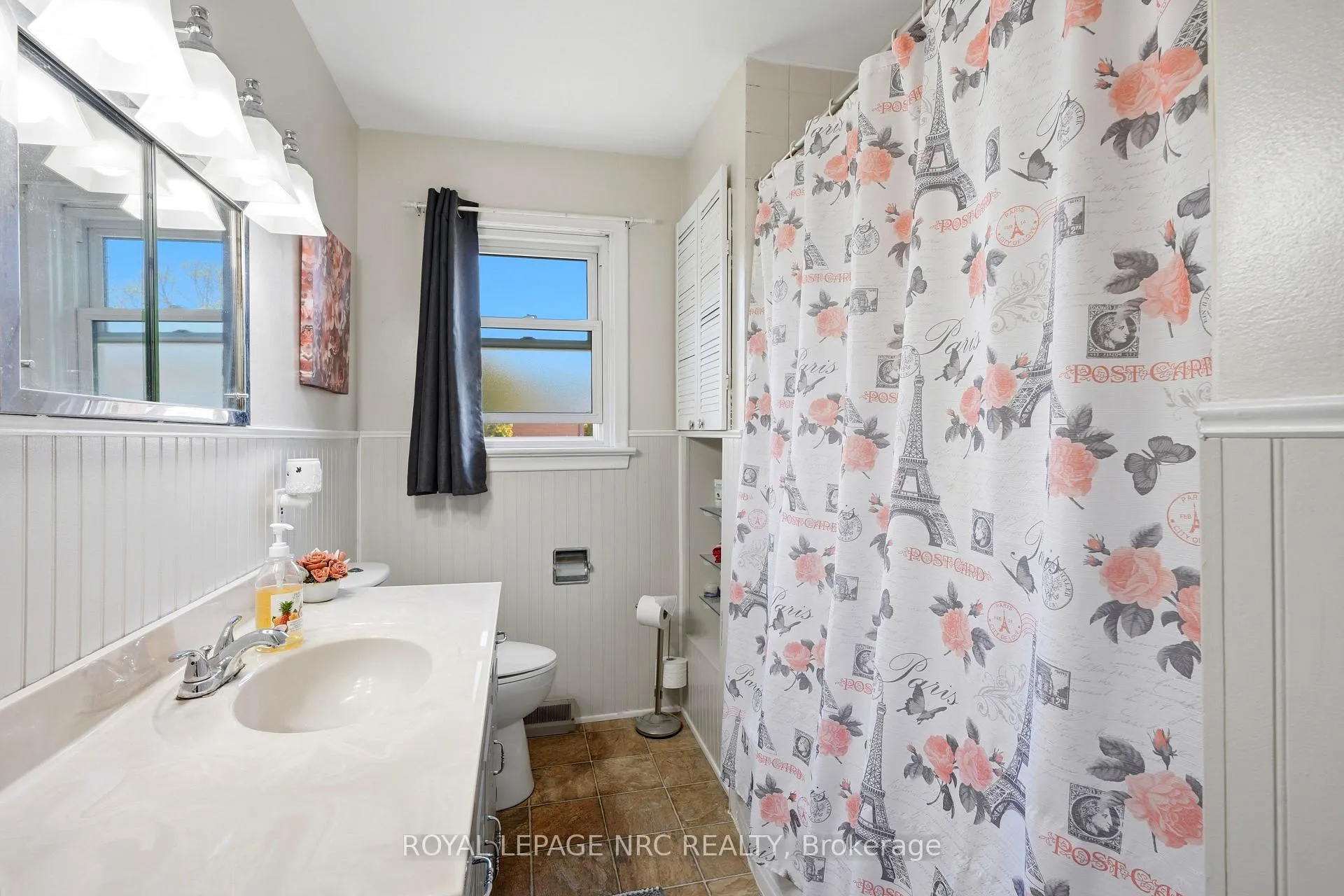 Photo 21 of 1317 Haist Street, Pelham, Fonthill — HOMEH