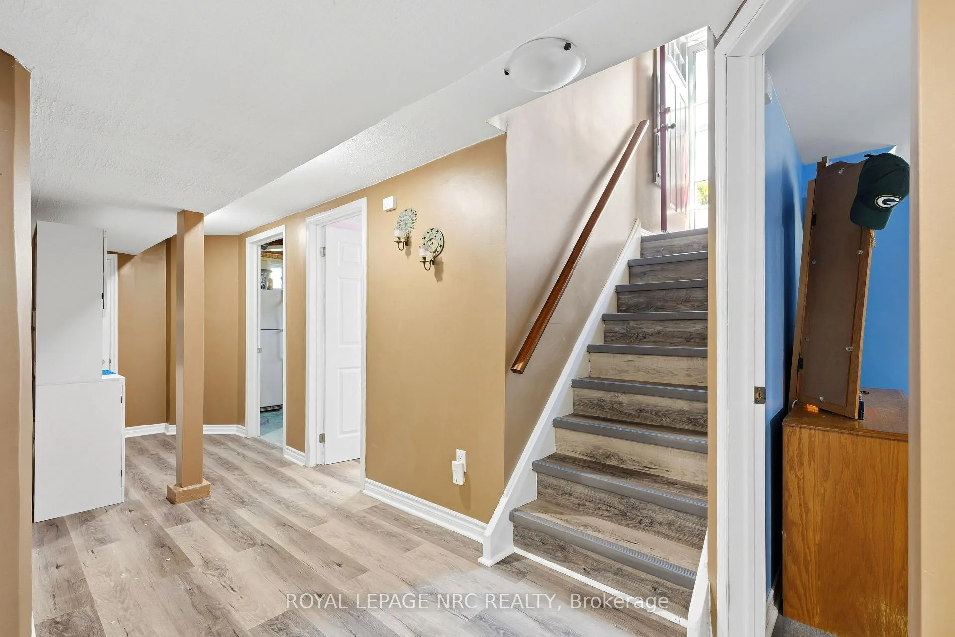 Photo 25 of 1317 Haist Street, Pelham, Fonthill — HOMEH