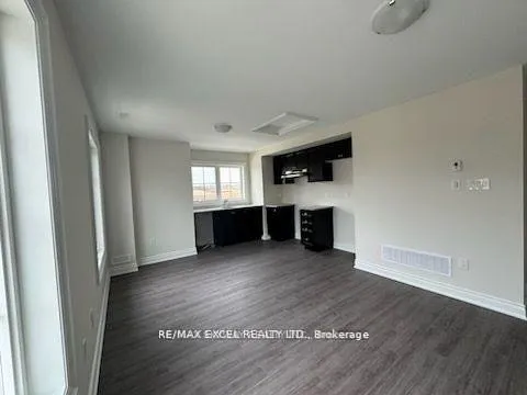 Photo 2 of Unit Room #1, 3570 Bur Oak Avenue, Markham, Cornell — HOMEH