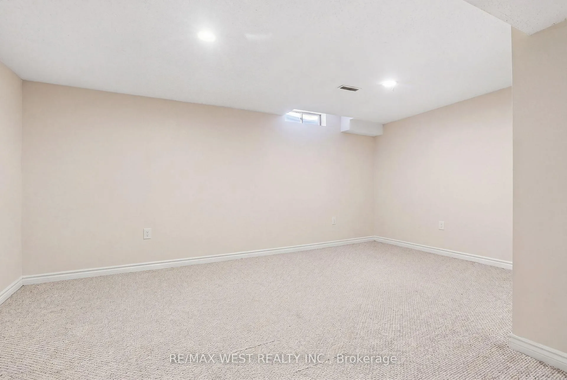 Photo 7 of Unit 1, 151 Wickson Trail, Scarborough, Malvern — HOMEH