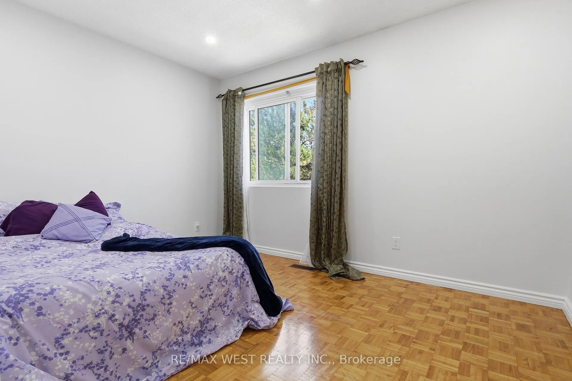 Photo 11 of Unit 1, 151 Wickson Trail, Scarborough, Malvern — HOMEH