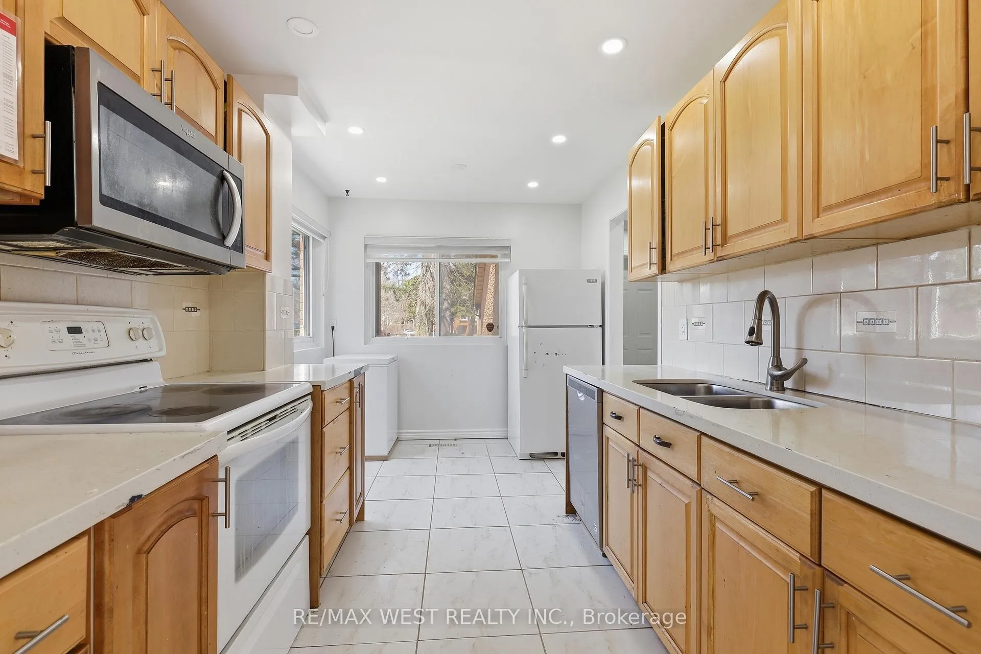 Photo 17 of Unit 1, 151 Wickson Trail, Scarborough, Malvern — HOMEH