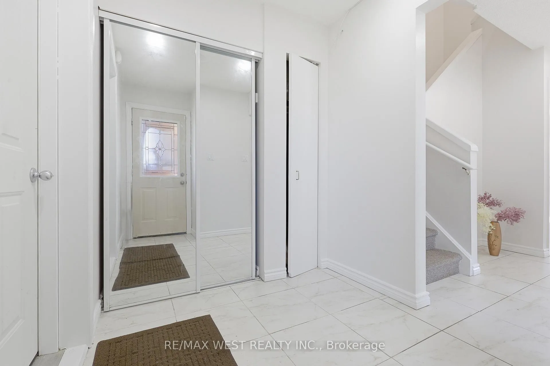 Photo 20 of Unit 1, 151 Wickson Trail, Scarborough, Malvern — HOMEH