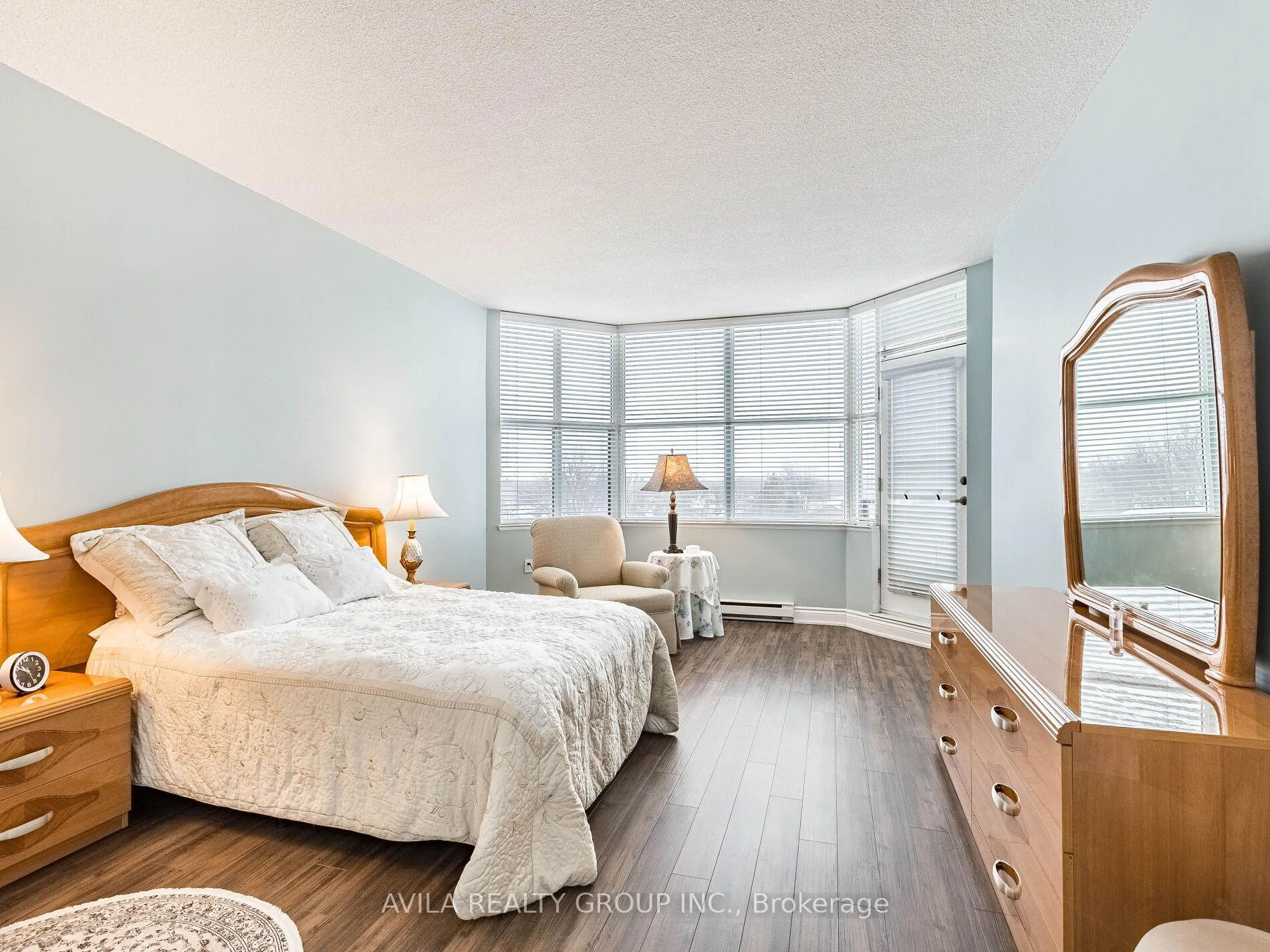 Photo 41 of Unit 408, 2199 Sixth Line, Oakville, River Oaks — HOMEH