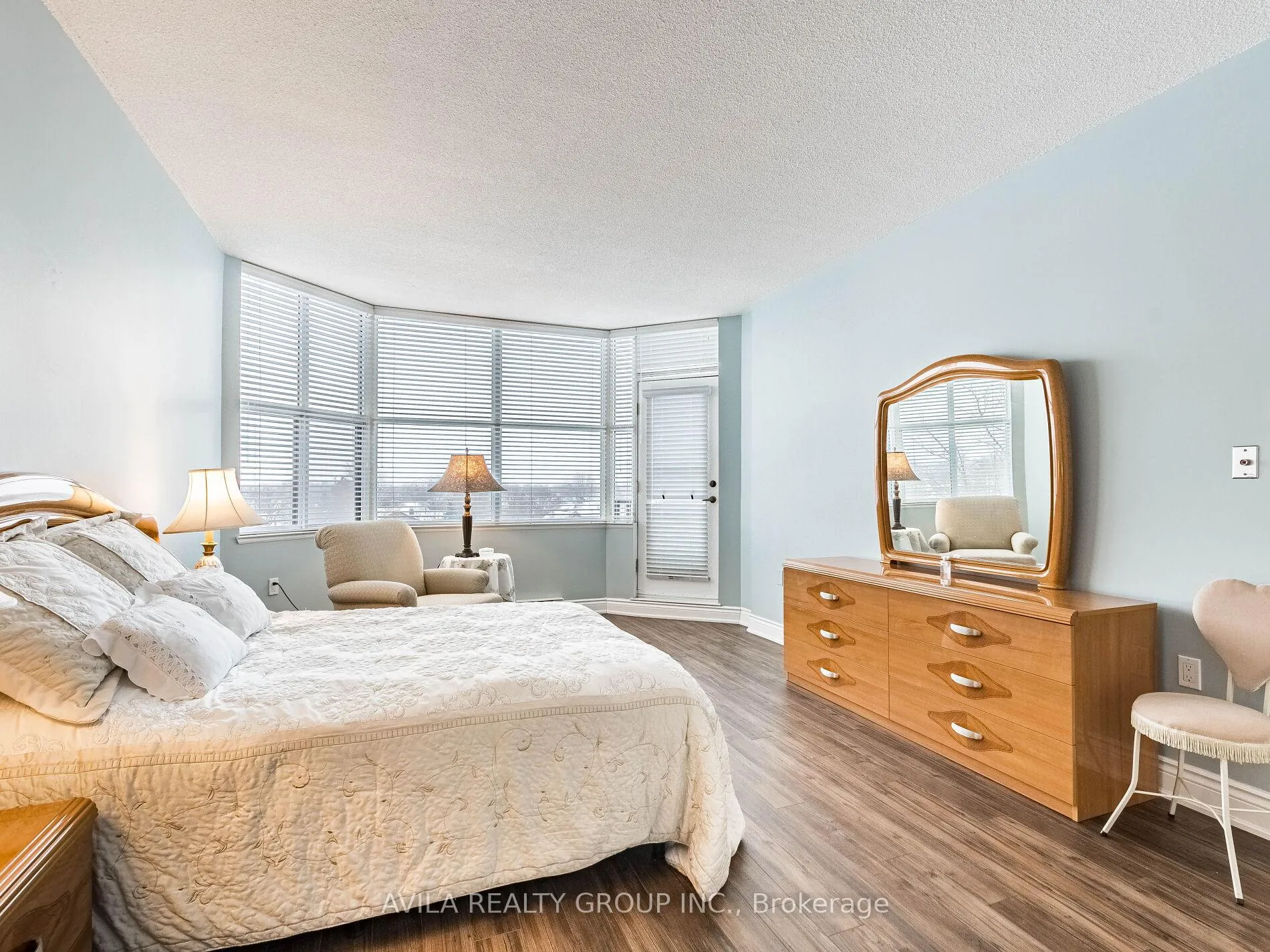Photo 42 of Unit 408, 2199 Sixth Line, Oakville, River Oaks — HOMEH