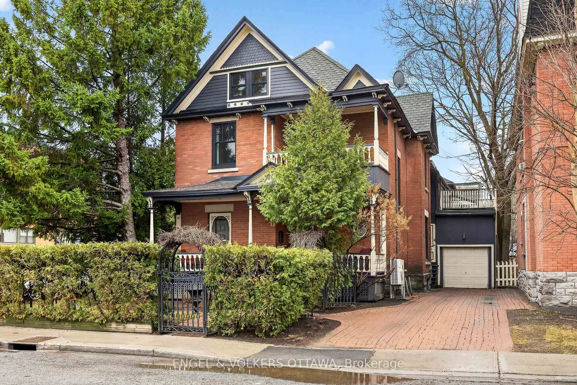 Photo 1 of 110 Waverley Street, Ottawa, Ottawa Centre/Golden Triangle — HOMEH
