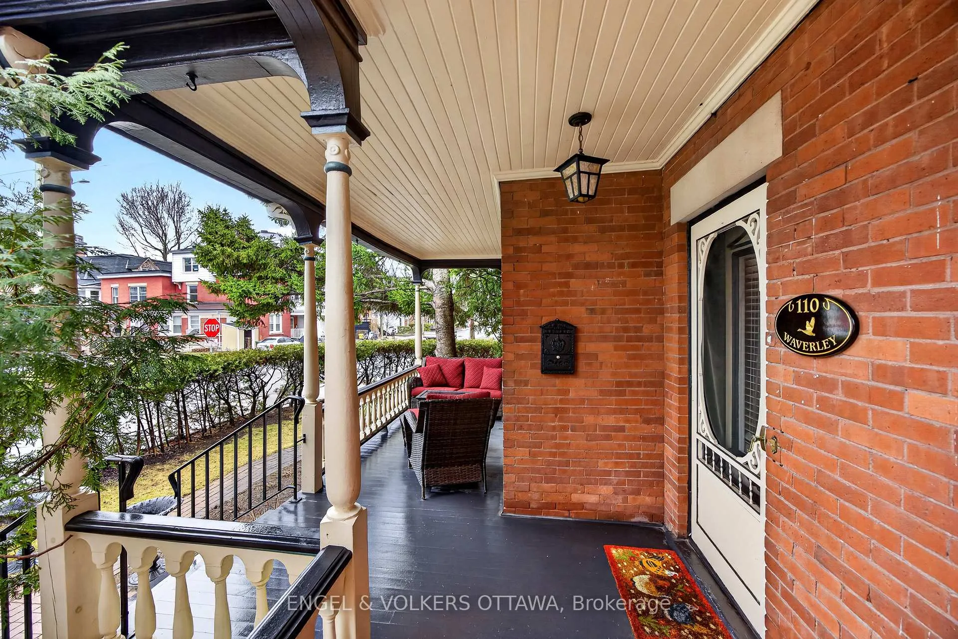 Photo 4 of 110 Waverley Street, Ottawa, Ottawa Centre/Golden Triangle — HOMEH