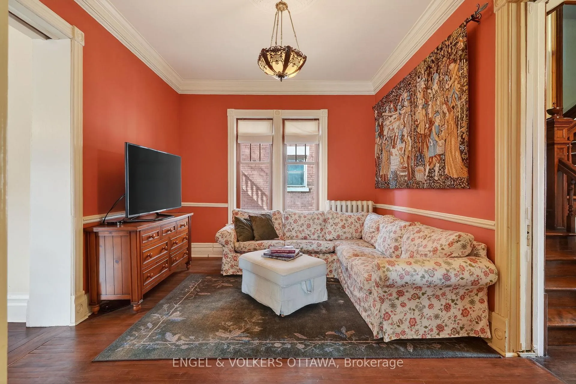 Photo 12 of 110 Waverley Street, Ottawa, Ottawa Centre/Golden Triangle — HOMEH