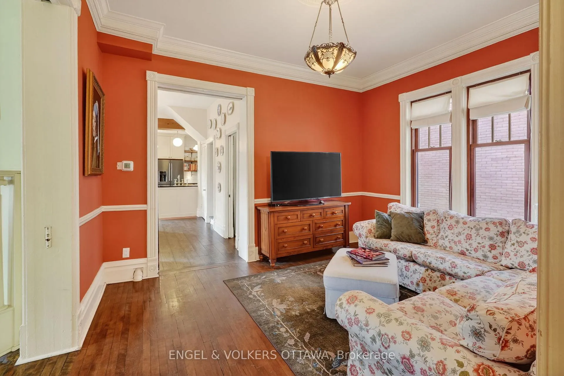 Photo 13 of 110 Waverley Street, Ottawa, Ottawa Centre/Golden Triangle — HOMEH