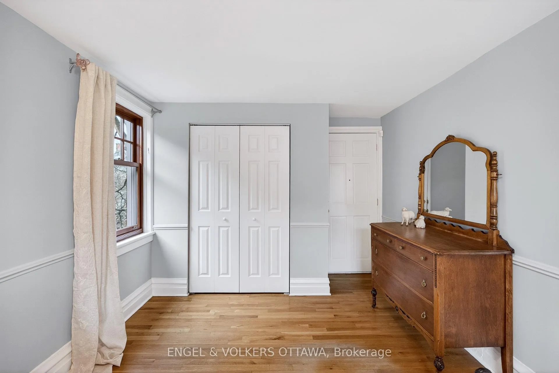 Photo 37 of 110 Waverley Street, Ottawa, Ottawa Centre/Golden Triangle — HOMEH