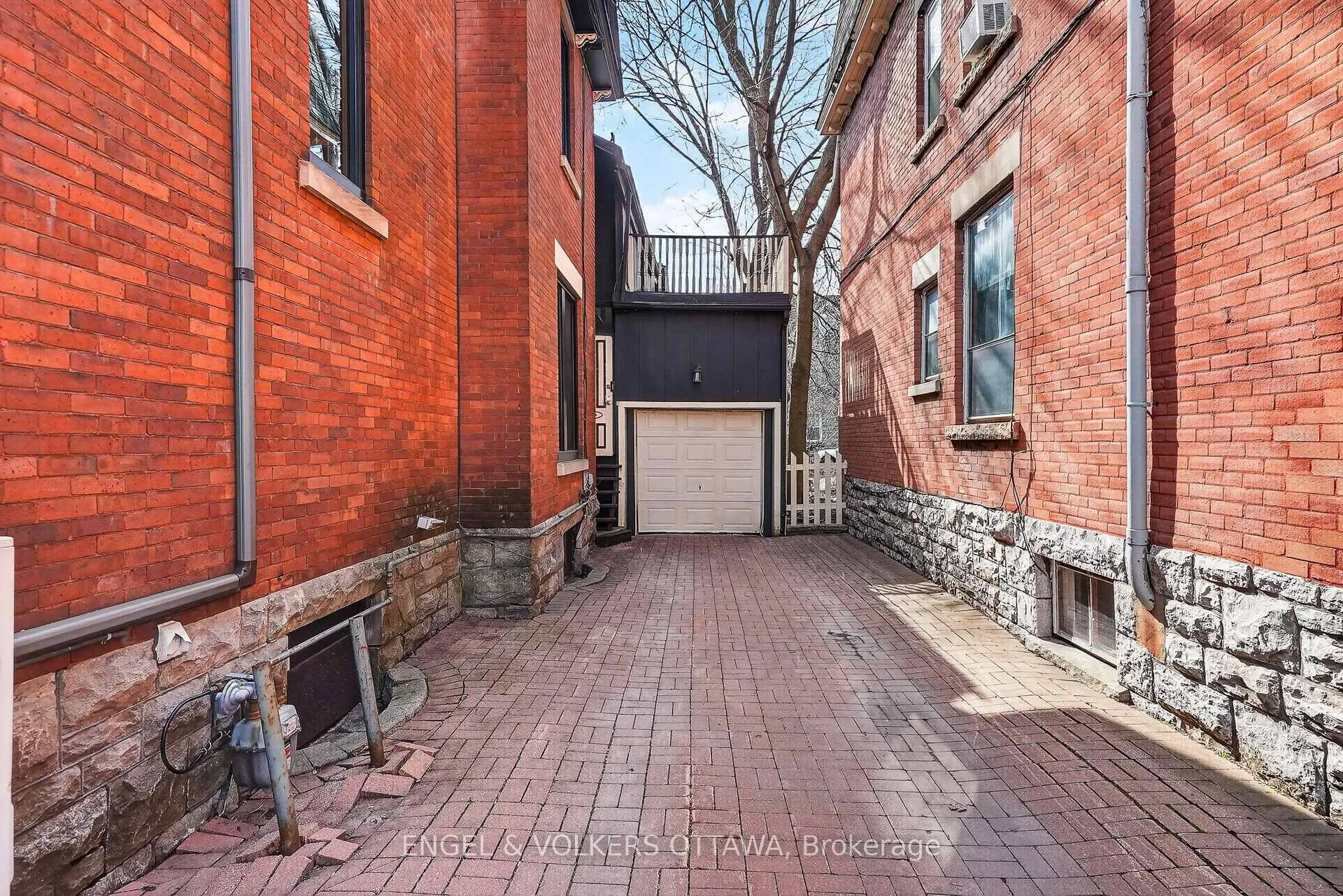 Photo 43 of 110 Waverley Street, Ottawa, Ottawa Centre/Golden Triangle — HOMEH
