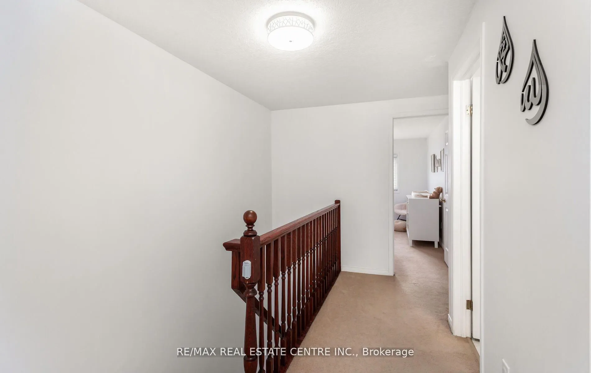 Photo 28 of 230 Sophia Crescent, Kitchener — HOMEH