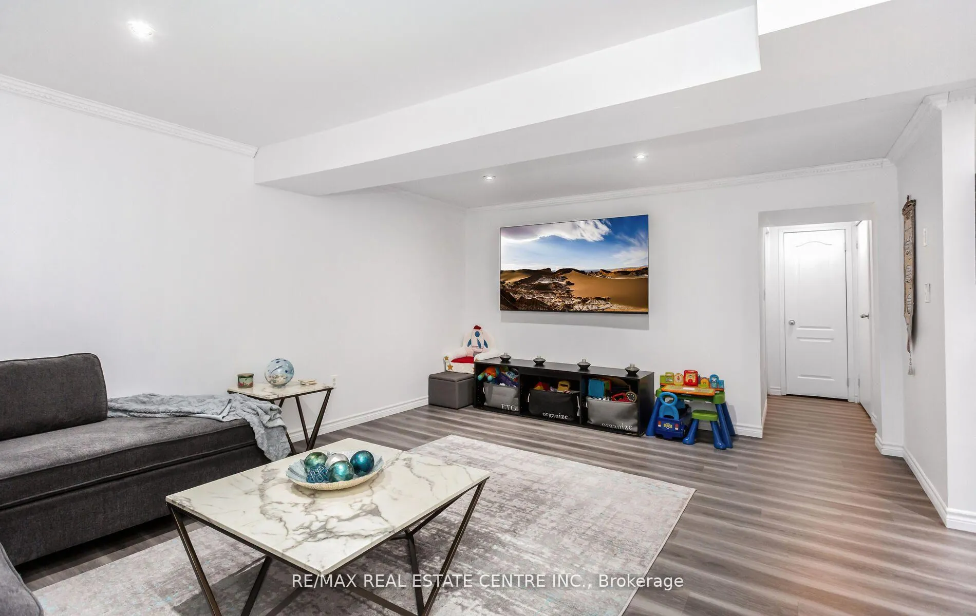 Photo 39 of 230 Sophia Crescent, Kitchener — HOMEH