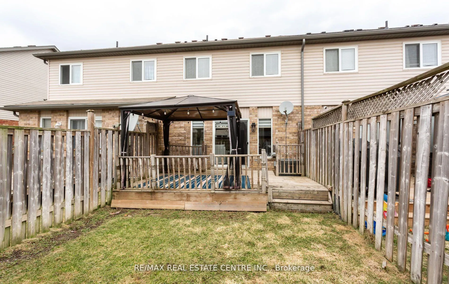 Photo 45 of 230 Sophia Crescent, Kitchener — HOMEH
