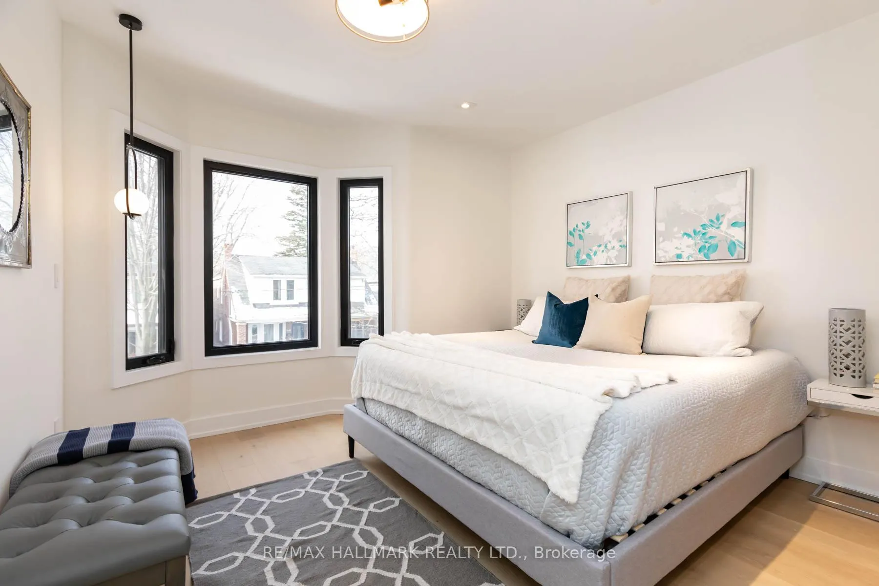 Photo 15 of 147 Parkmount Road, Toronto, Greenwood-Coxwell — HOMEH