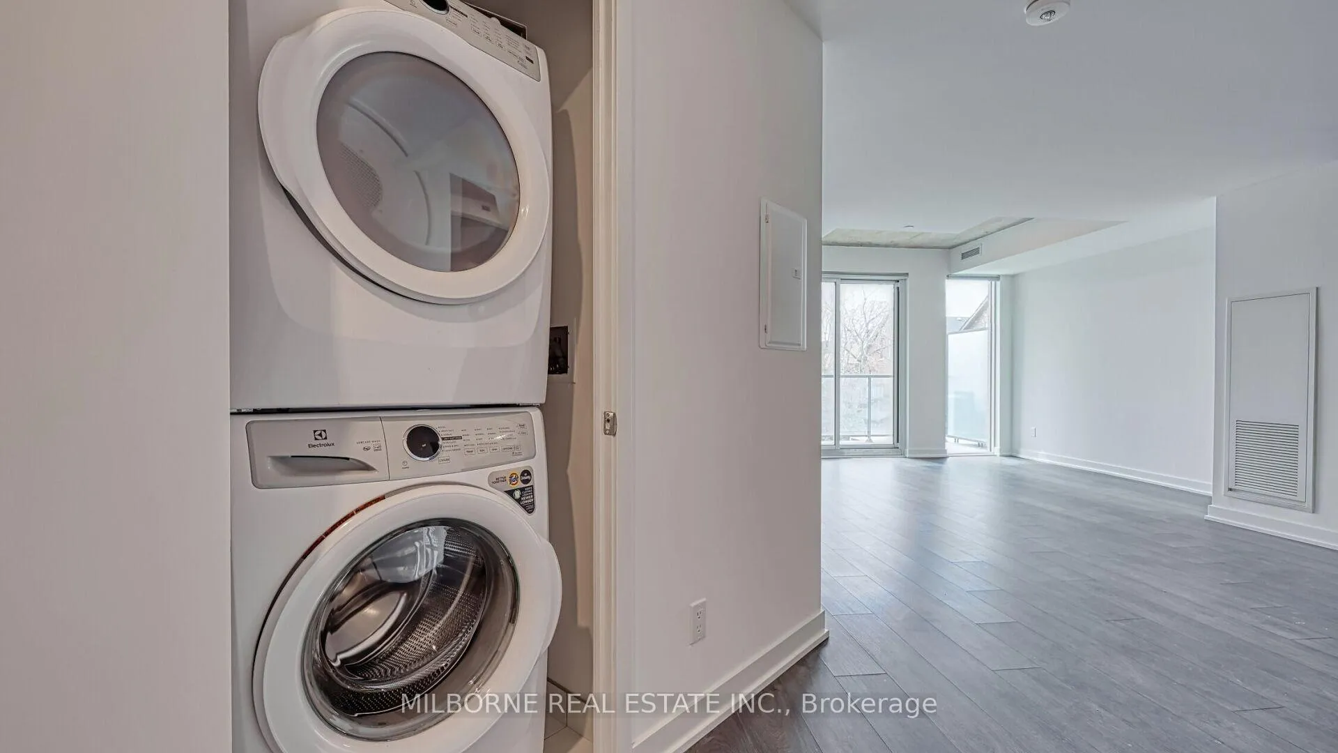 Photo 9 of Unit 213, 57 Brock Avenue, Toronto, Roncesvalles — HOMEH