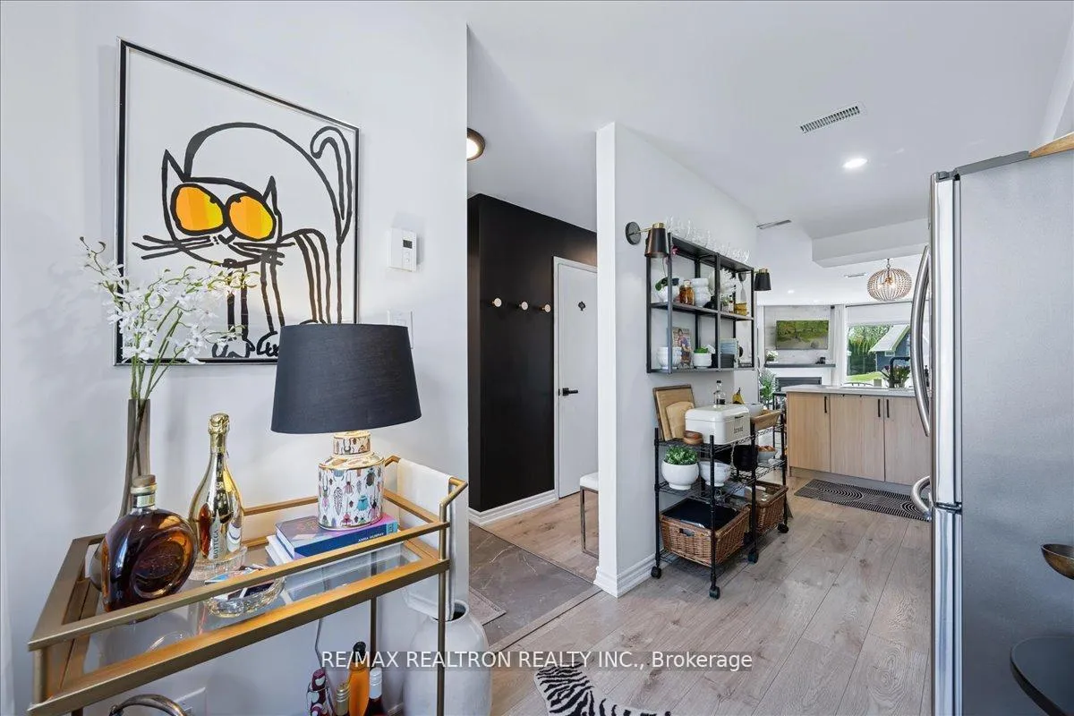 Photo 12 of Unit 4, 2 Laguna Parkway, Ramara, Brechin — HOMEH