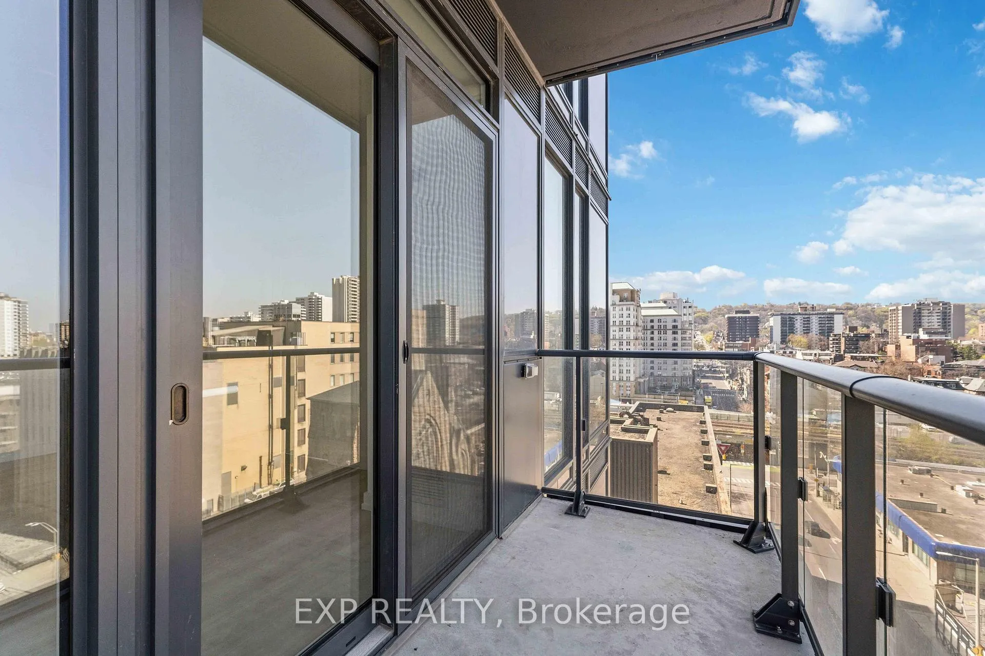Photo 15 of Unit 1025, 75 James Street S, Hamilton, Corktown — HOMEH