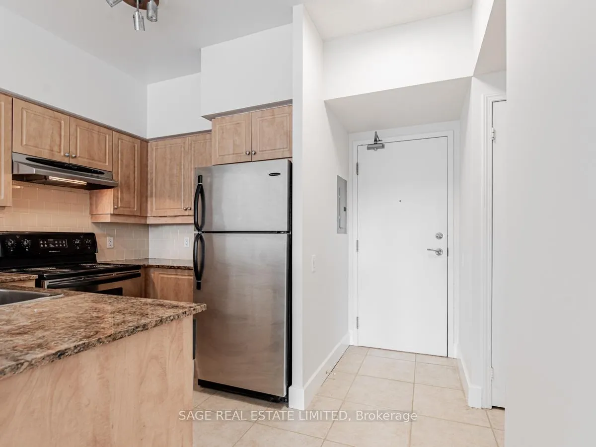 Photo 4 of Unit 506, 485 Rosewell Avenue, Toronto, Lawrence Park South — HOMEH