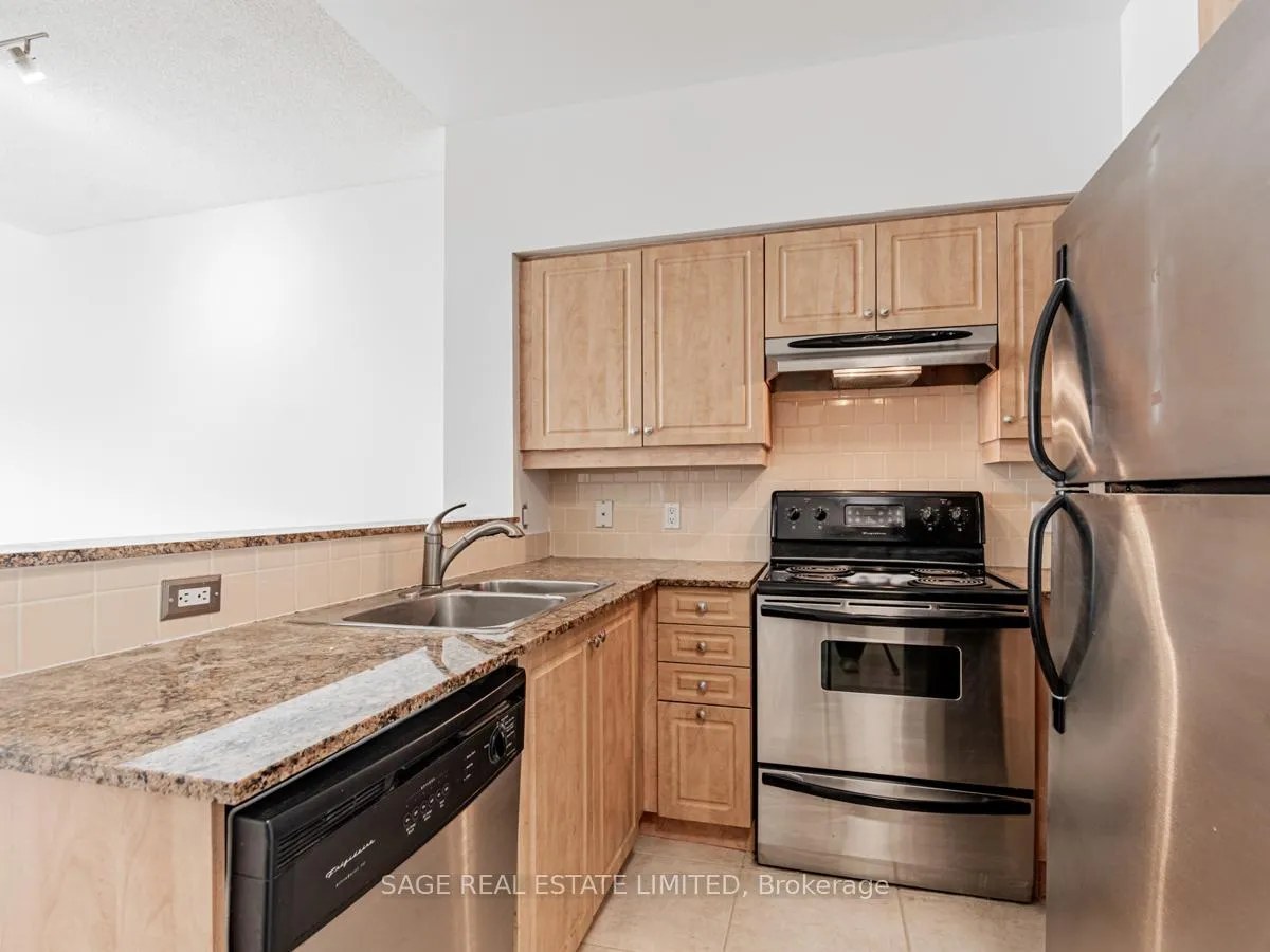 Photo 5 of Unit 506, 485 Rosewell Avenue, Toronto, Lawrence Park South — HOMEH