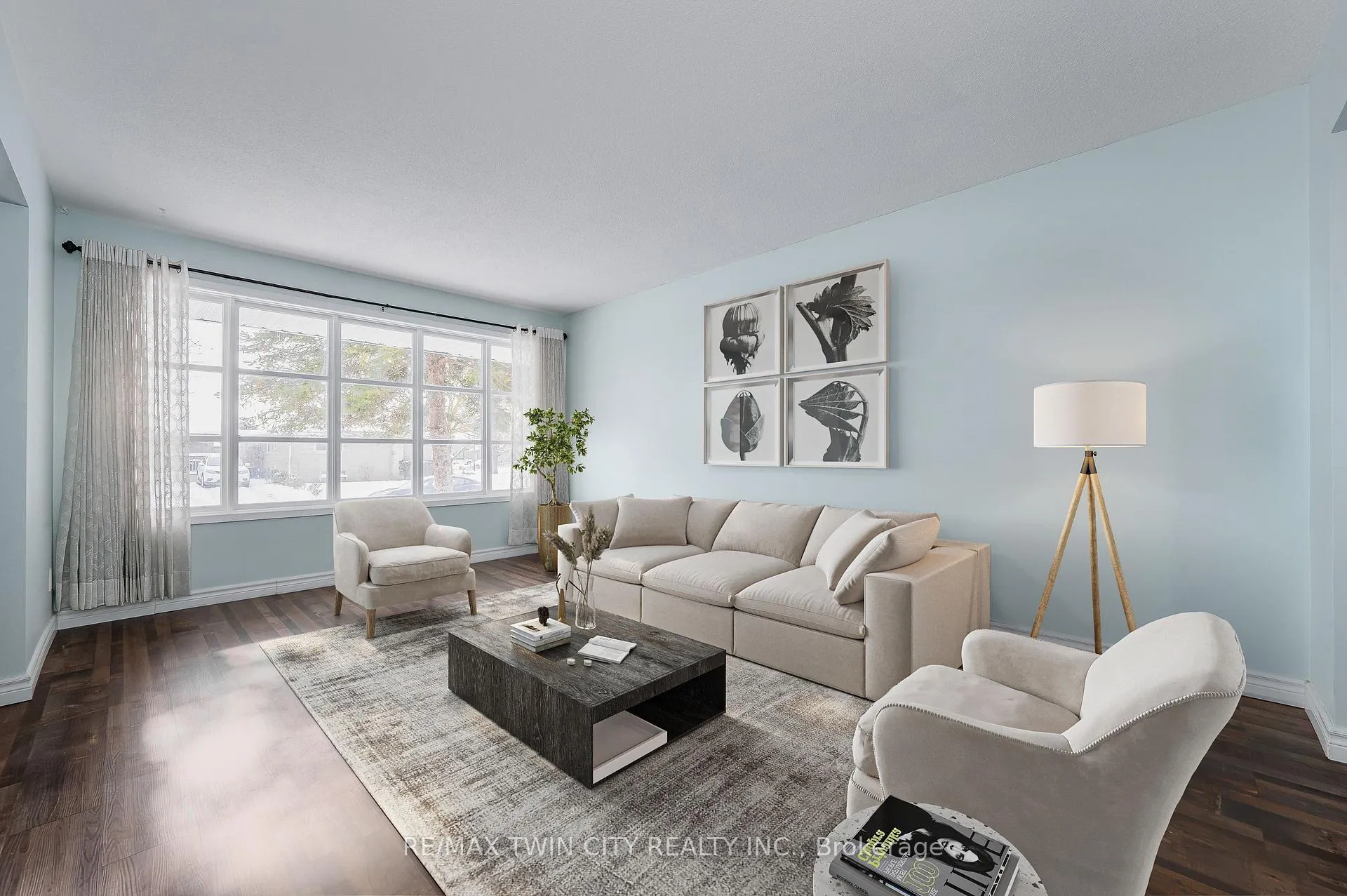 Photo 8 of 16 Overlea Crescent, Kitchener — HOMEH