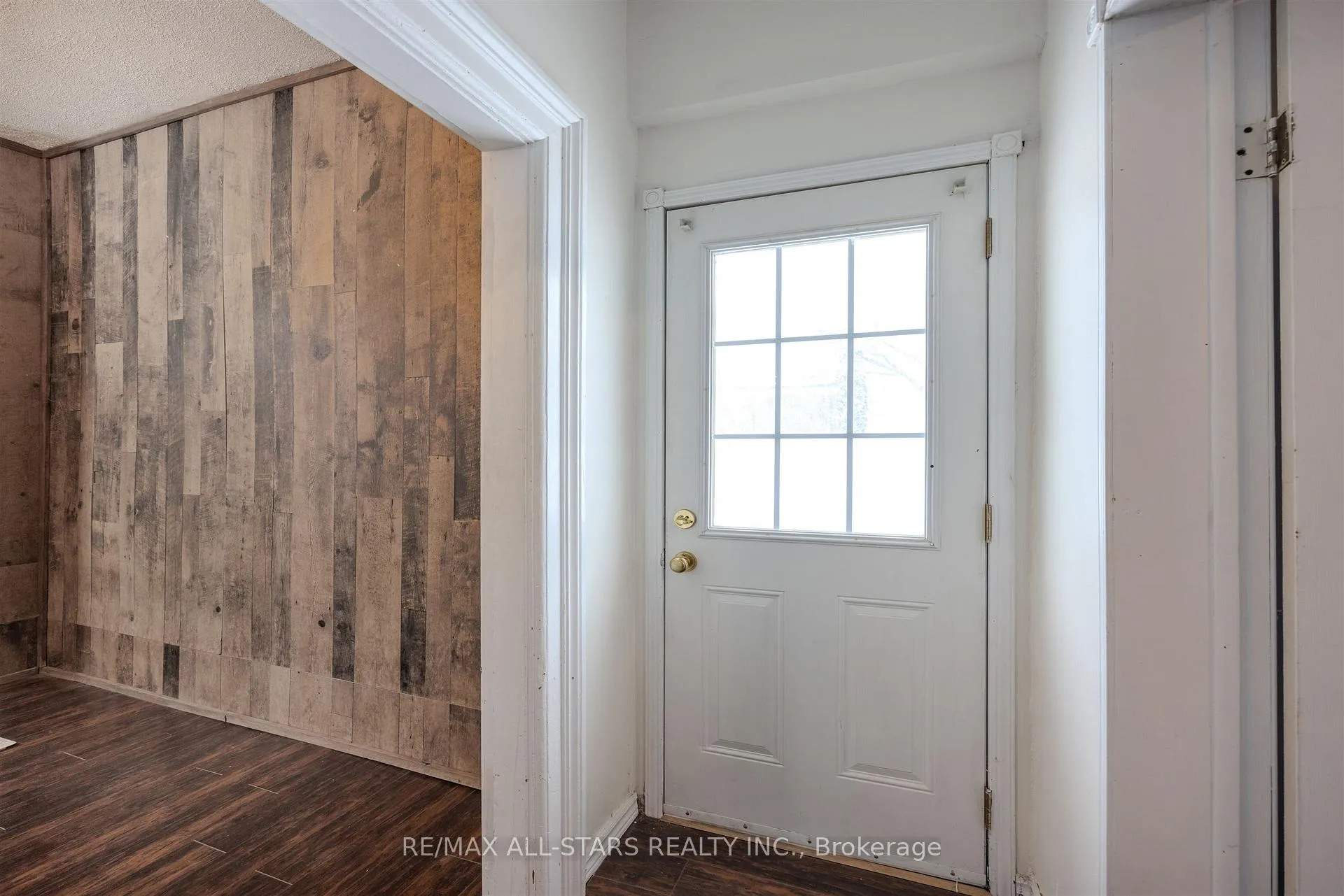 Photo 23 of 21 Albert Street S, Brock, Sunderland — HOMEH