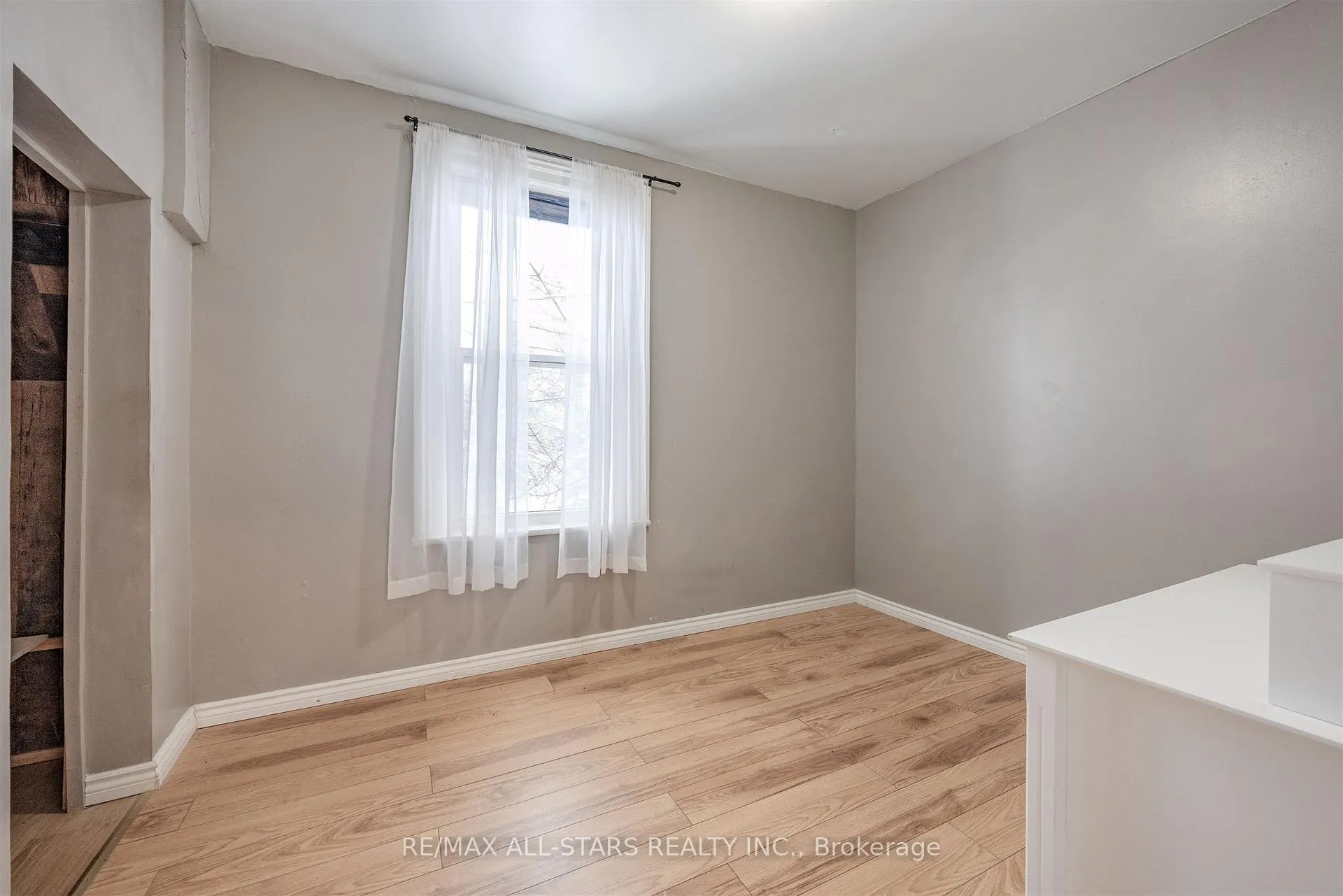 Photo 30 of 21 Albert Street S, Brock, Sunderland — HOMEH