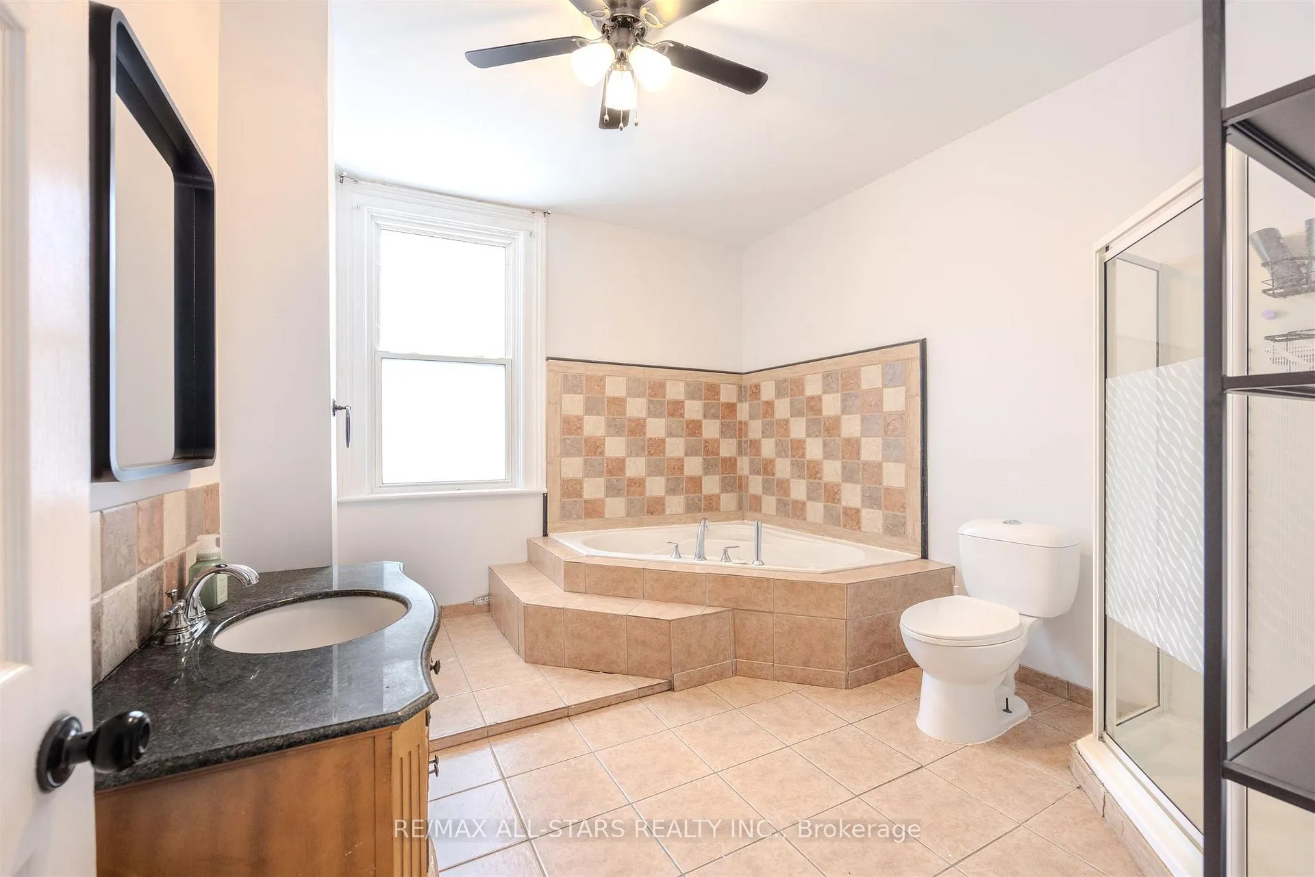Photo 34 of 21 Albert Street S, Brock, Sunderland — HOMEH