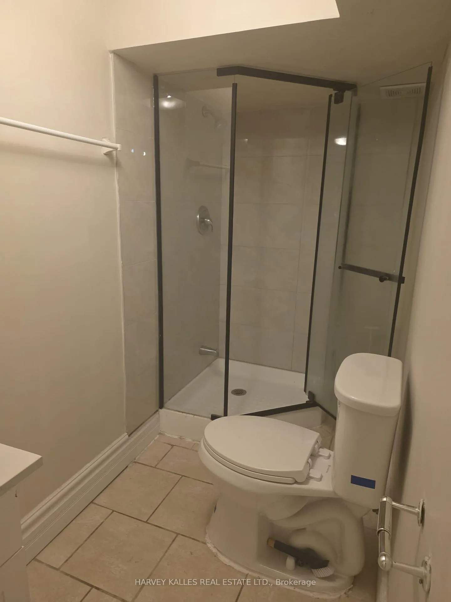 Photo 6 of 54 Aileen Road, Markham, Aileen-Willowbrook — HOMEH
