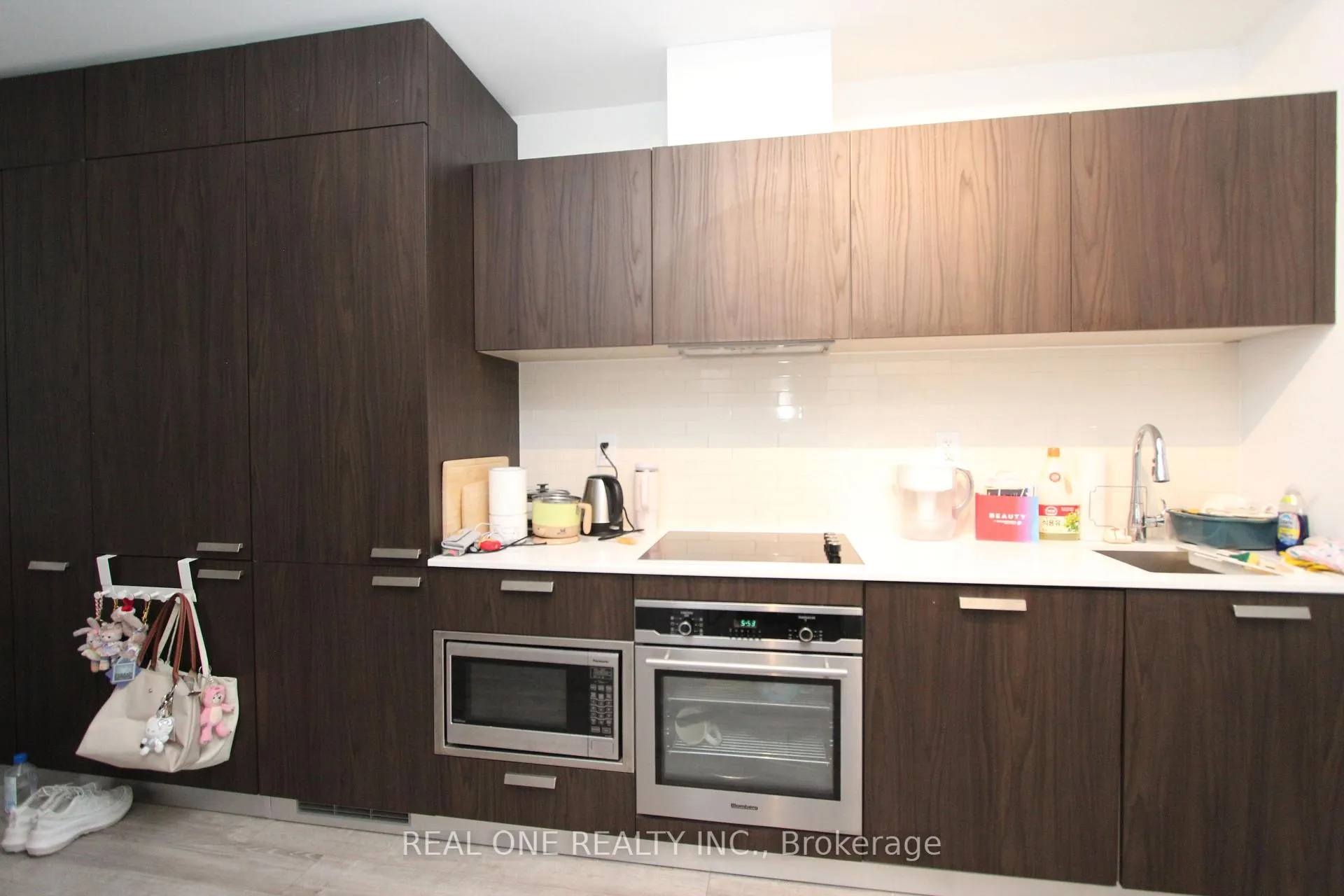 Photo 5 of Unit 1607, 50 Charles Street E, Toronto, Church-Yonge Corridor — HOMEH