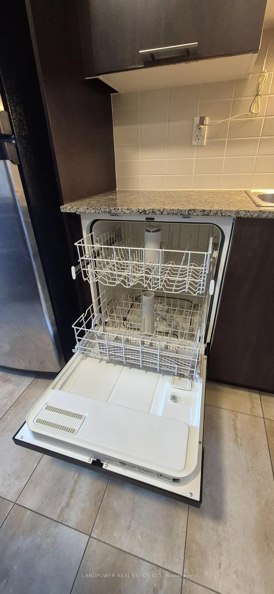 Photo 15 of Unit 705, 60 South Town Centre Boulevard, Markham, Unionville — HOMEH