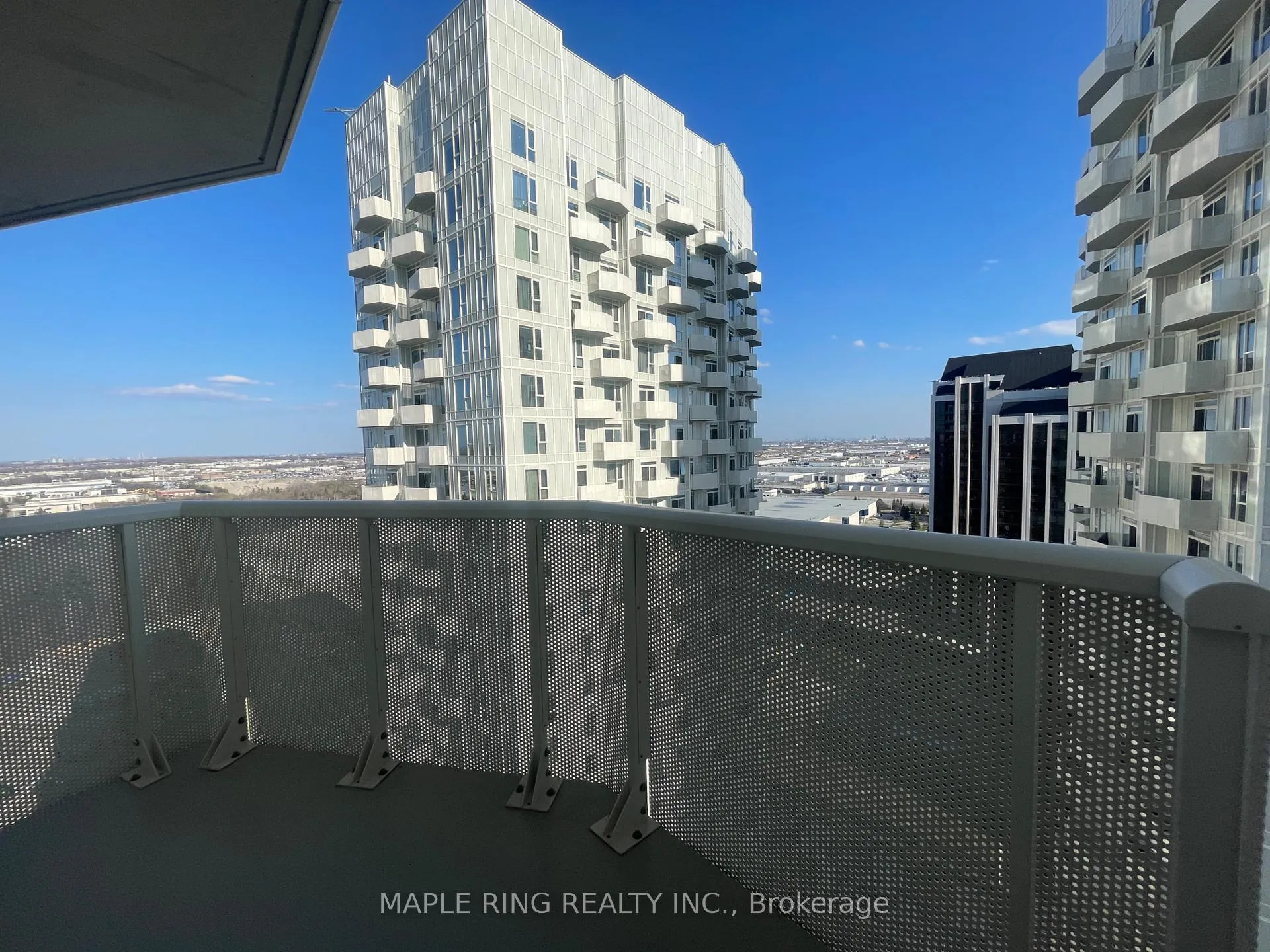 Photo 4 of Unit 2030, 498 Caldari Road, Vaughan, Concord — HOMEH
