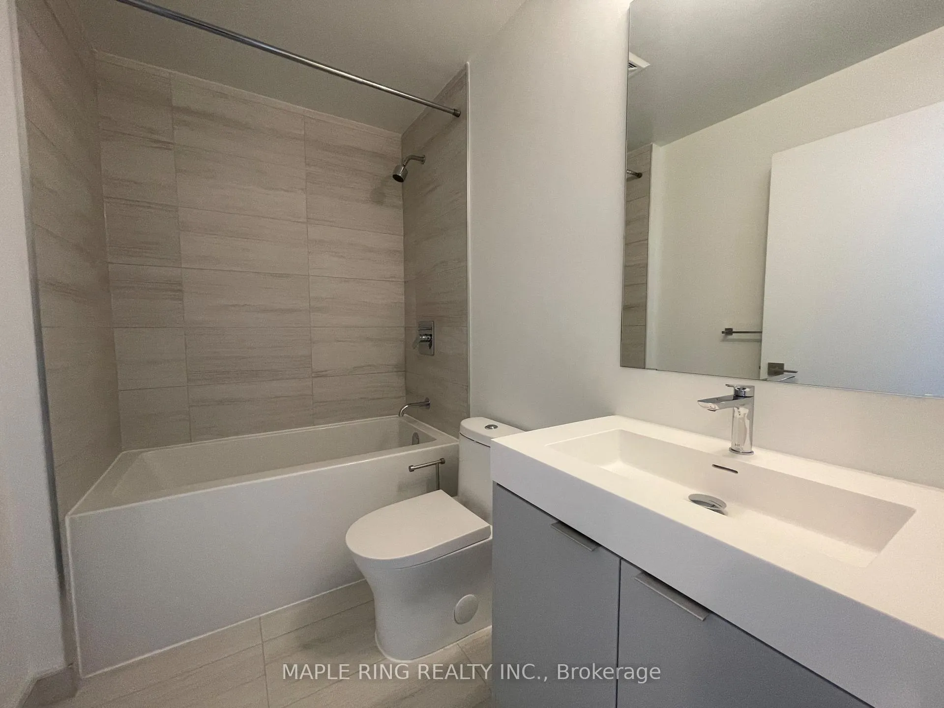 Photo 8 of Unit 2030, 498 Caldari Road, Vaughan, Concord — HOMEH