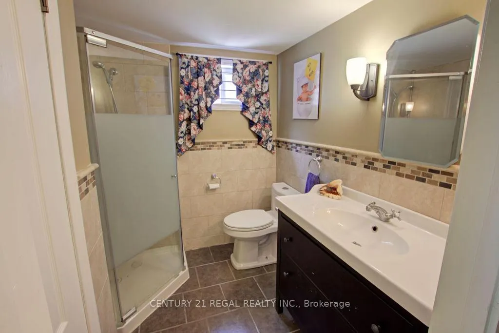 Photo 14 of 14 Thorpe Road, Etobicoke, Willowridge-Martingrove-Richview — HOMEH