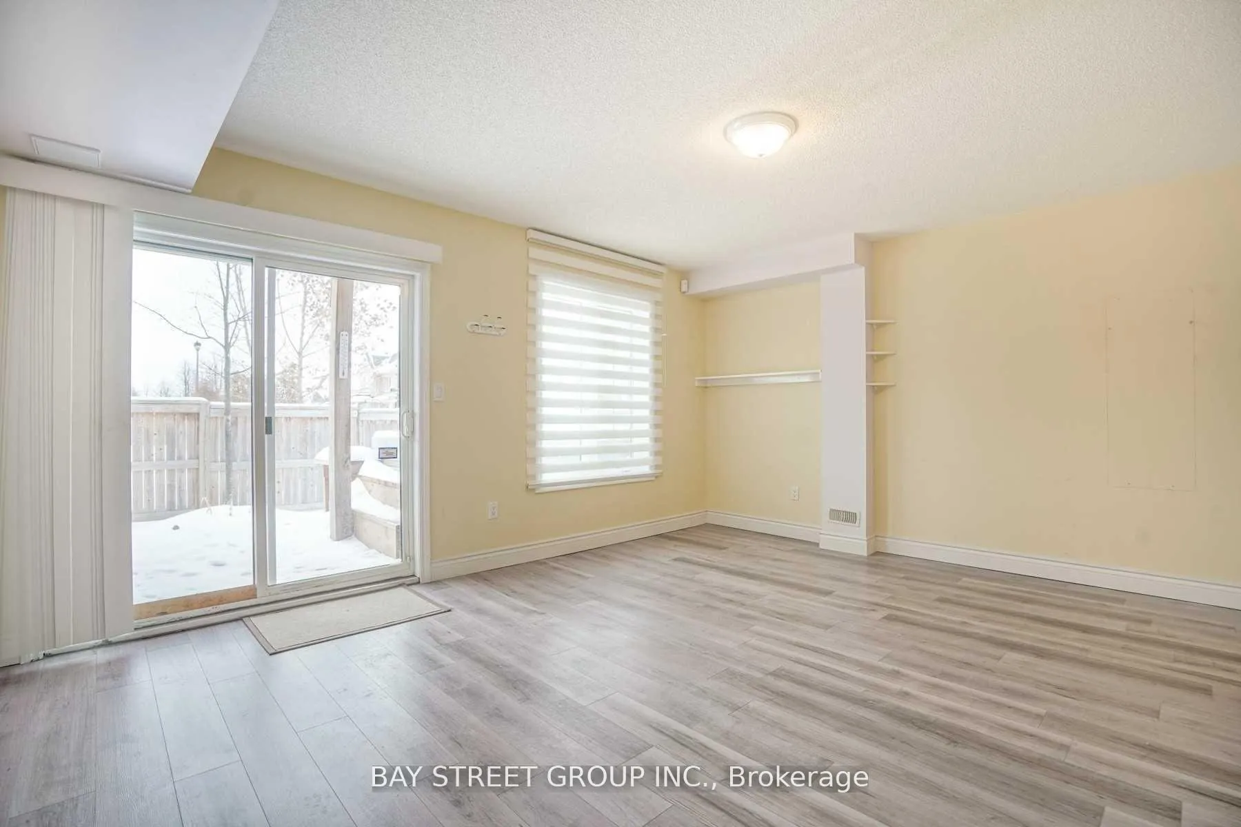 Photo 2 of 94 Mack Clement Lane, Richmond Hill, Westbrook — HOMEH