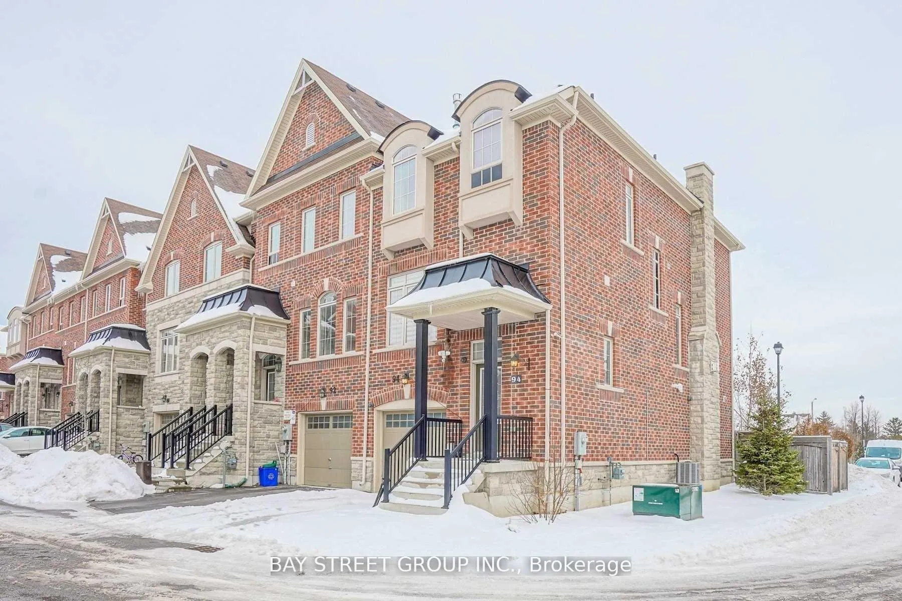 Photo 3 of 94 Mack Clement Lane, Richmond Hill, Westbrook — HOMEH