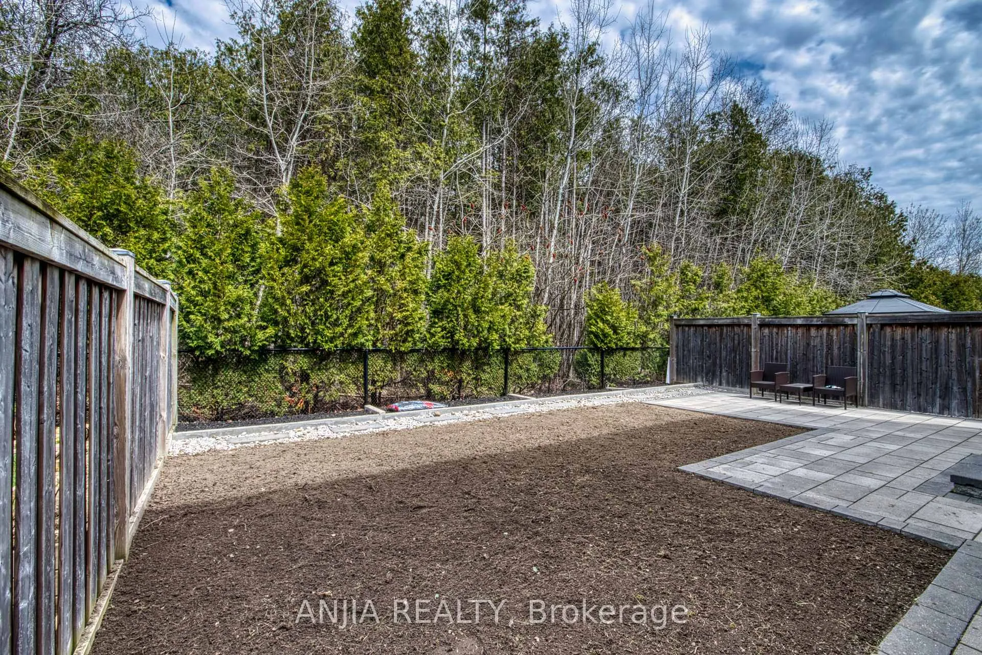 Photo 8 of 48 Promenade Drive, Whitby, Taunton North — HOMEH